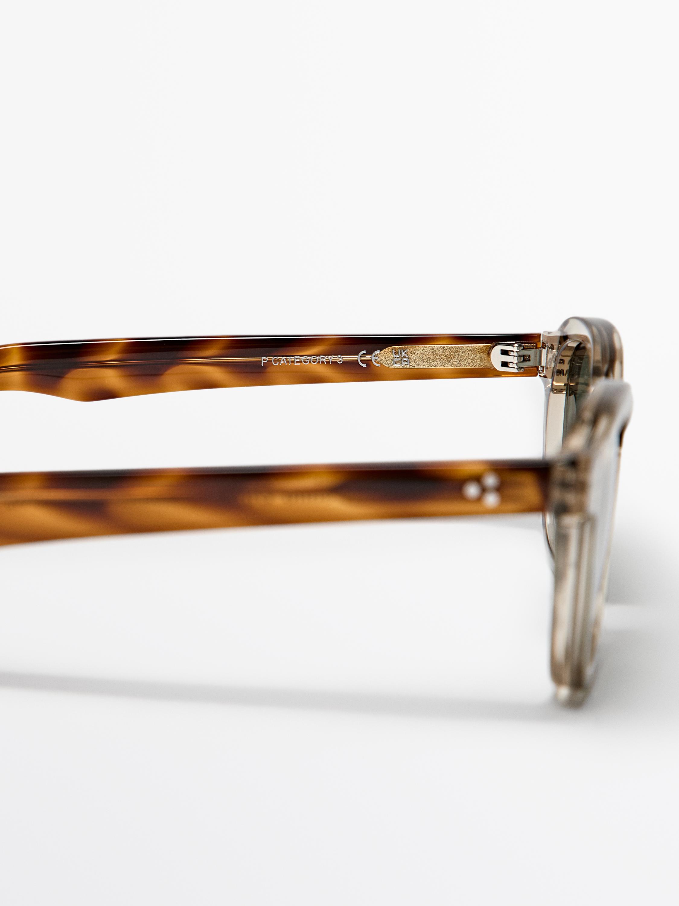 Round sunglasses — Yellow