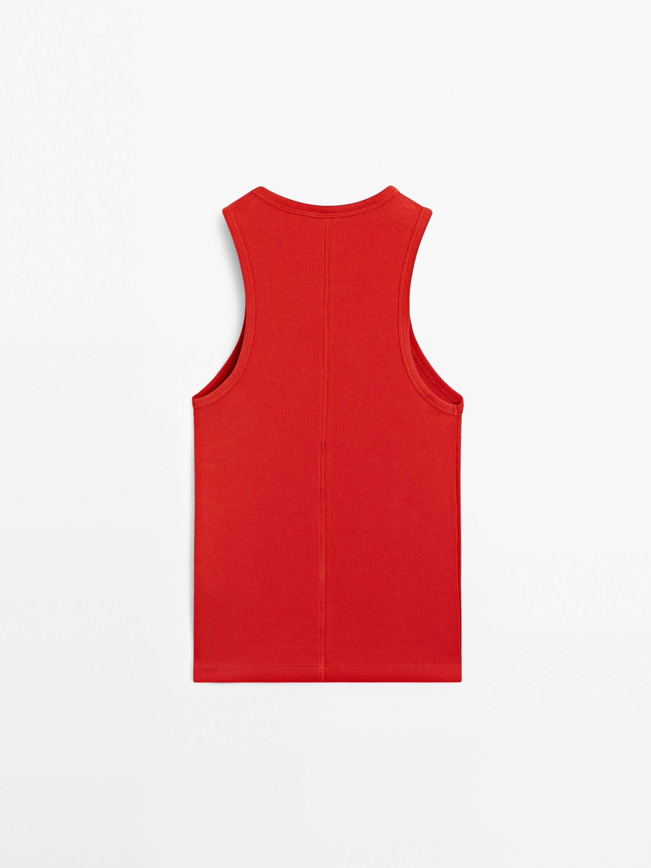 Ribbed halter top