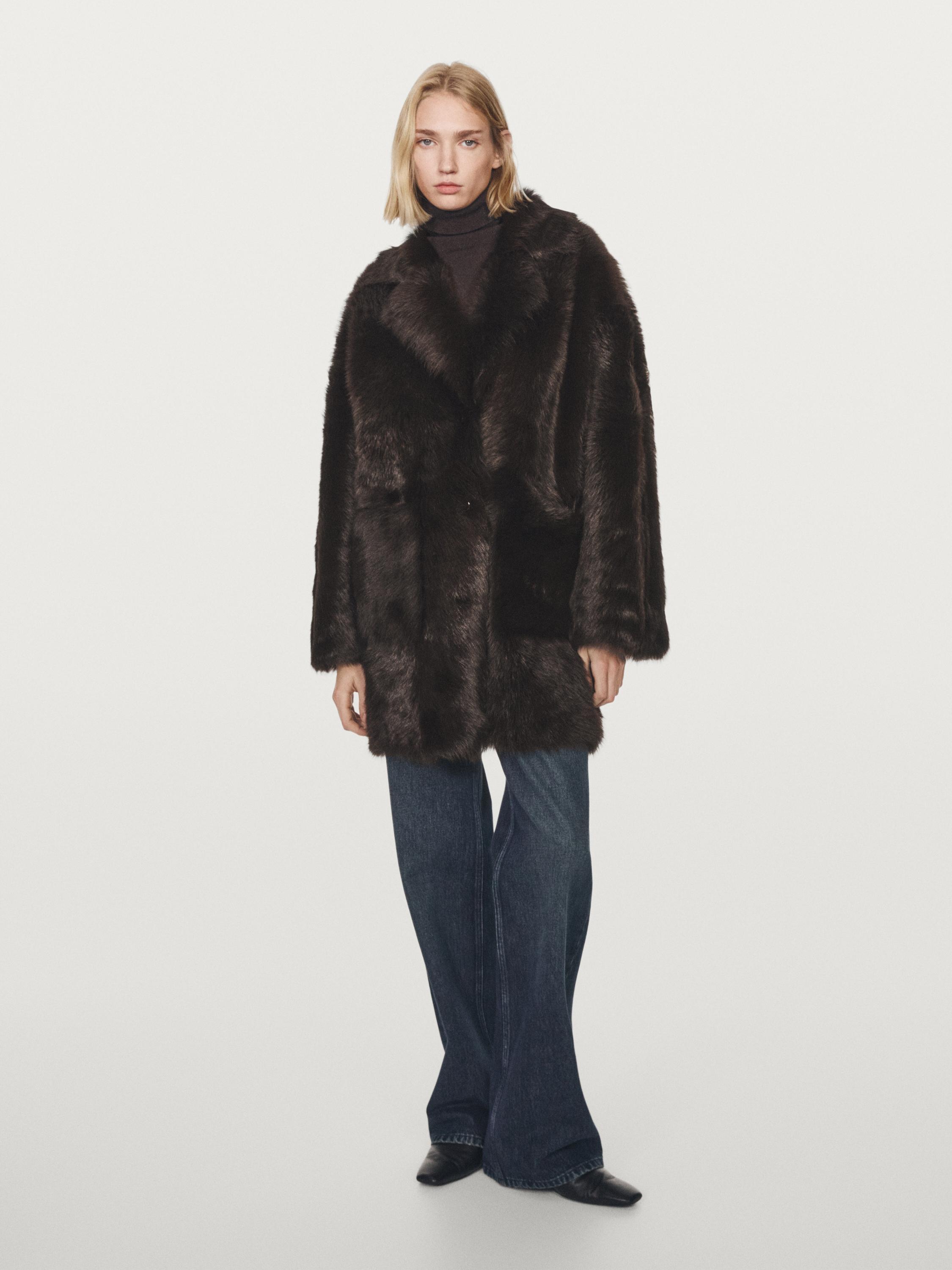 Manteau long en peau