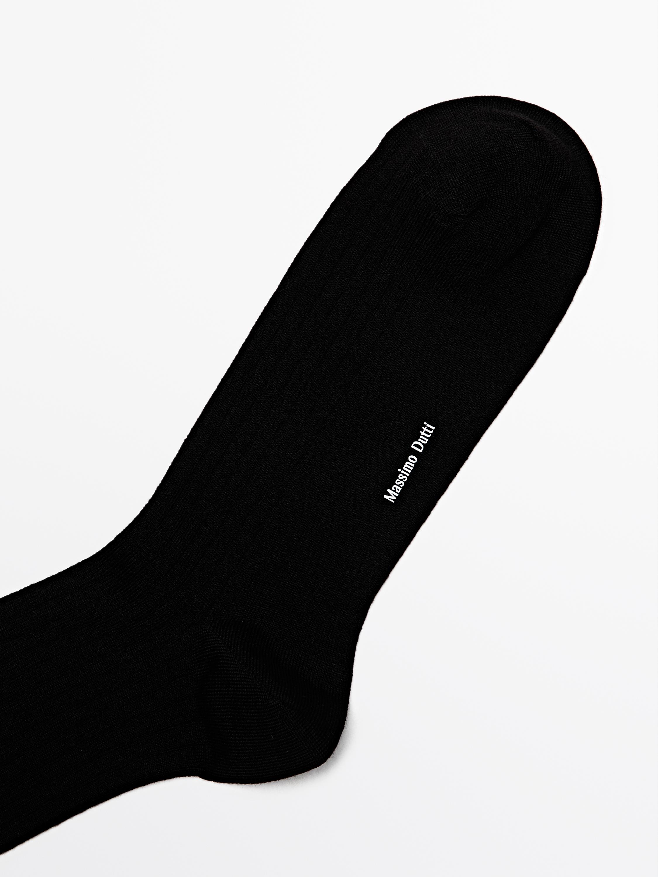 Ribbed knit wool blend socks