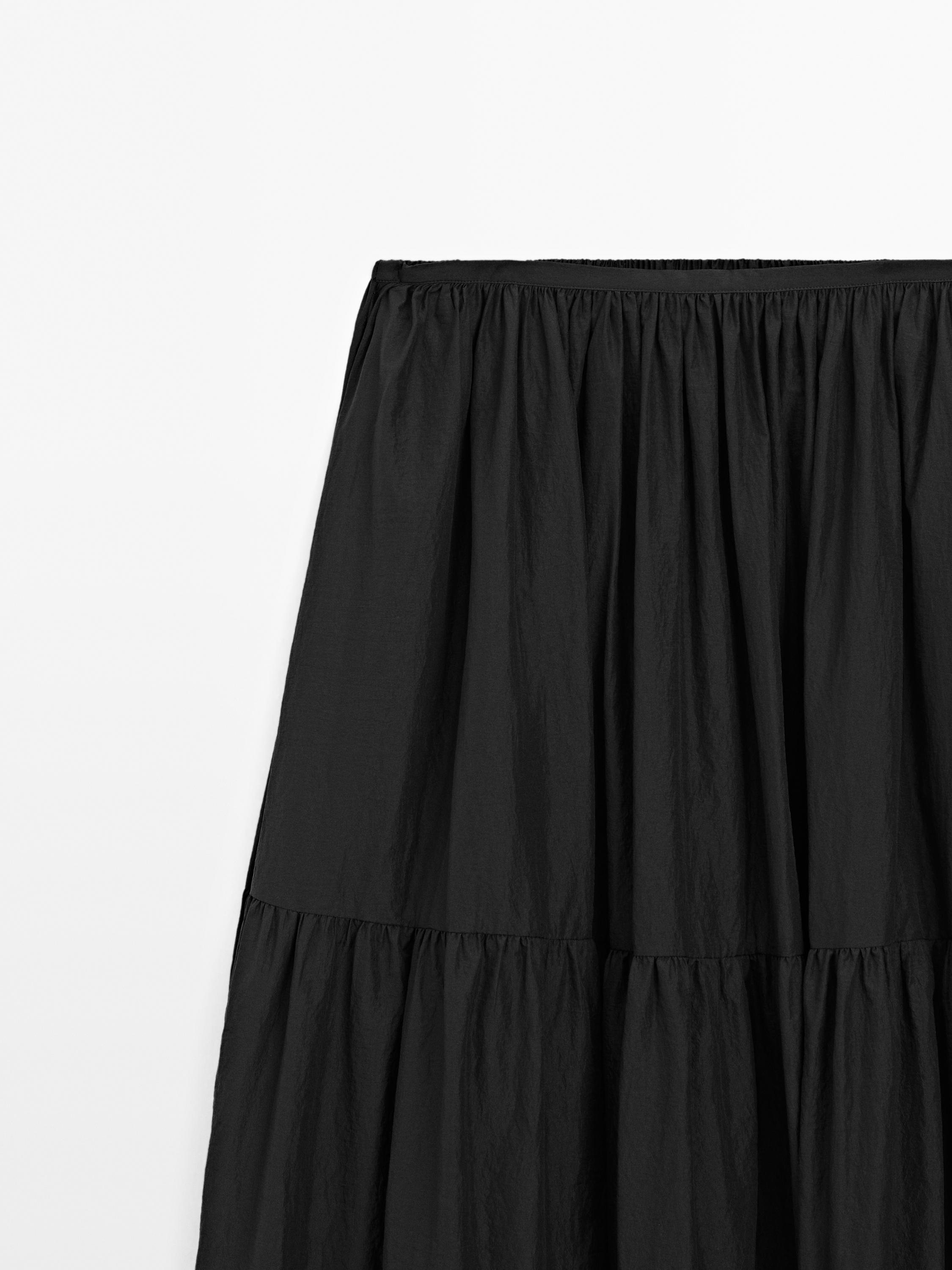 ★Massimo Dutti★ Long flared skirt with shirring detail Long flared skirt with gathered detail · Black · Sunglasses