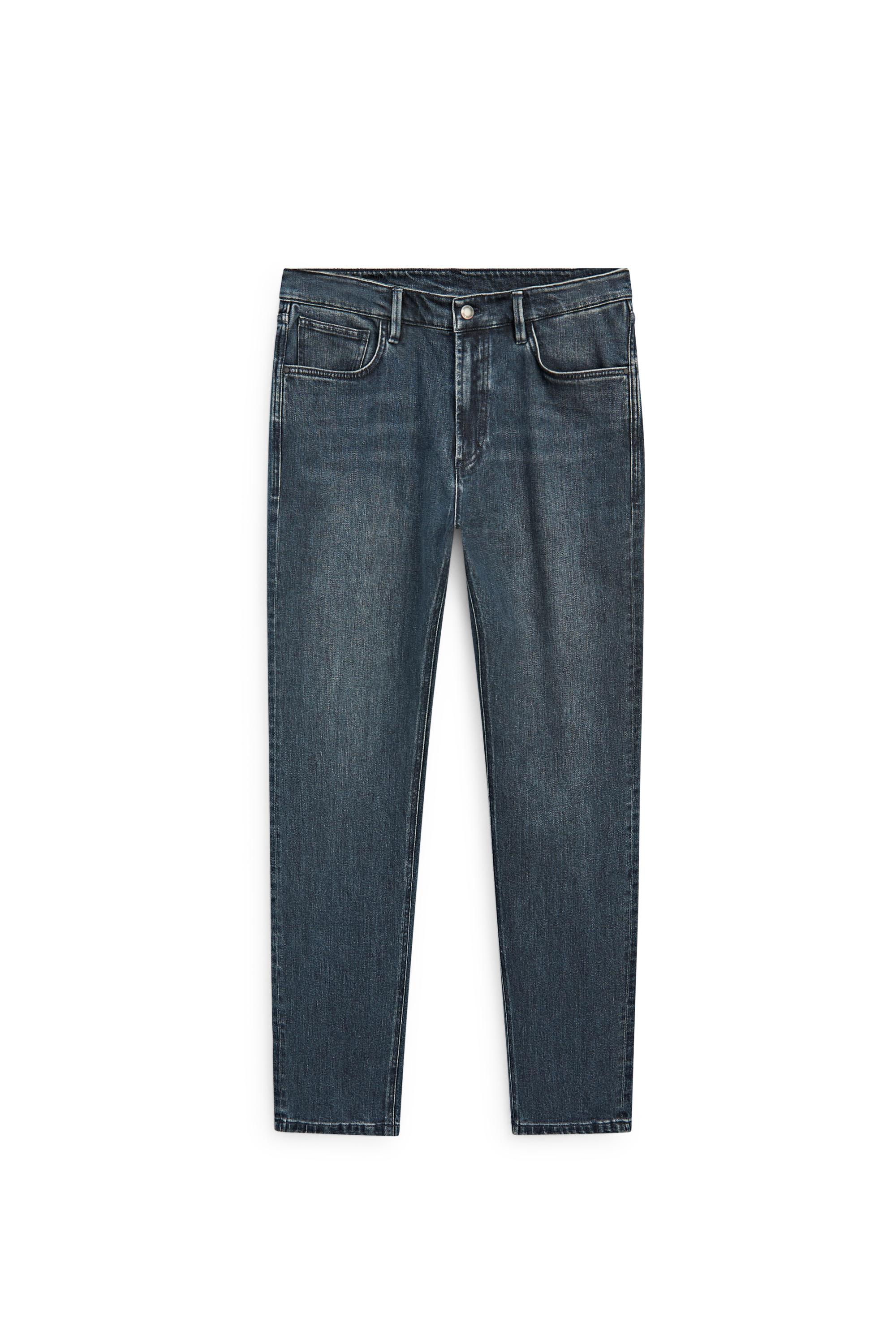Enzymatic tapered fit jeans — BLUE