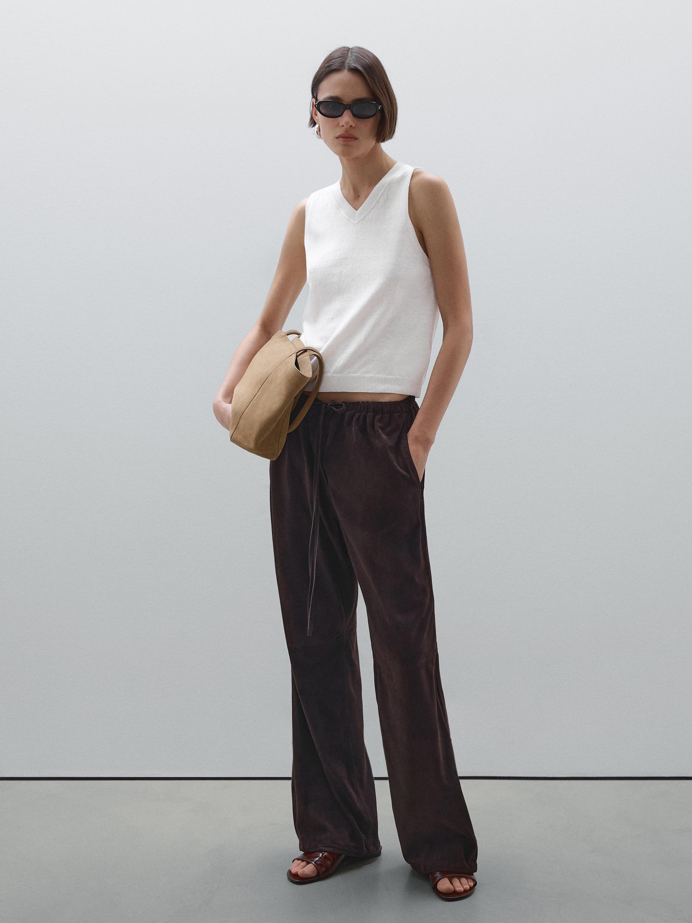 V-neck linen blend top