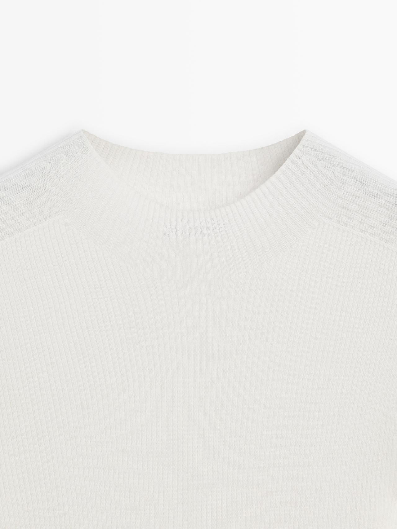 Mock turtleneck ribbed knit sweater — CREAM