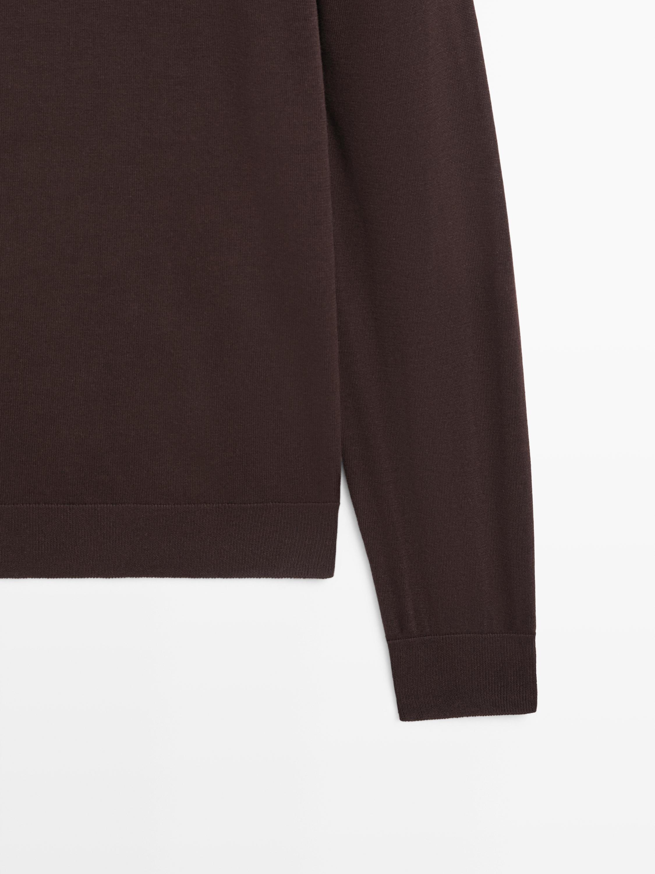 Cotton blend V-neck knit sweater — BROWN