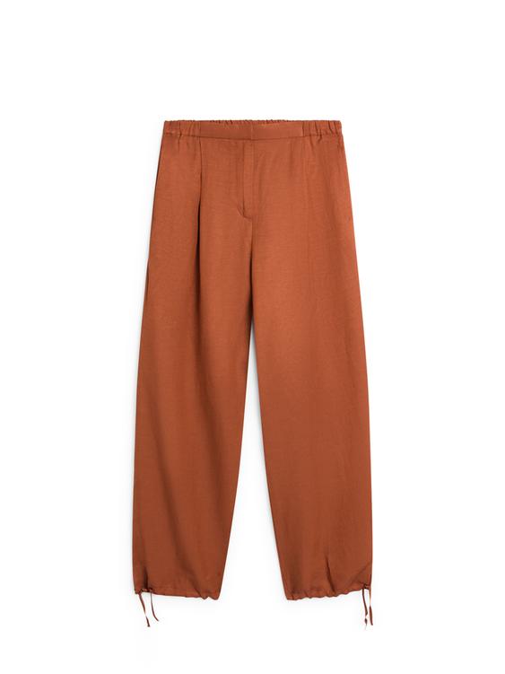 Bağcık detaylı dökümlü pantolon