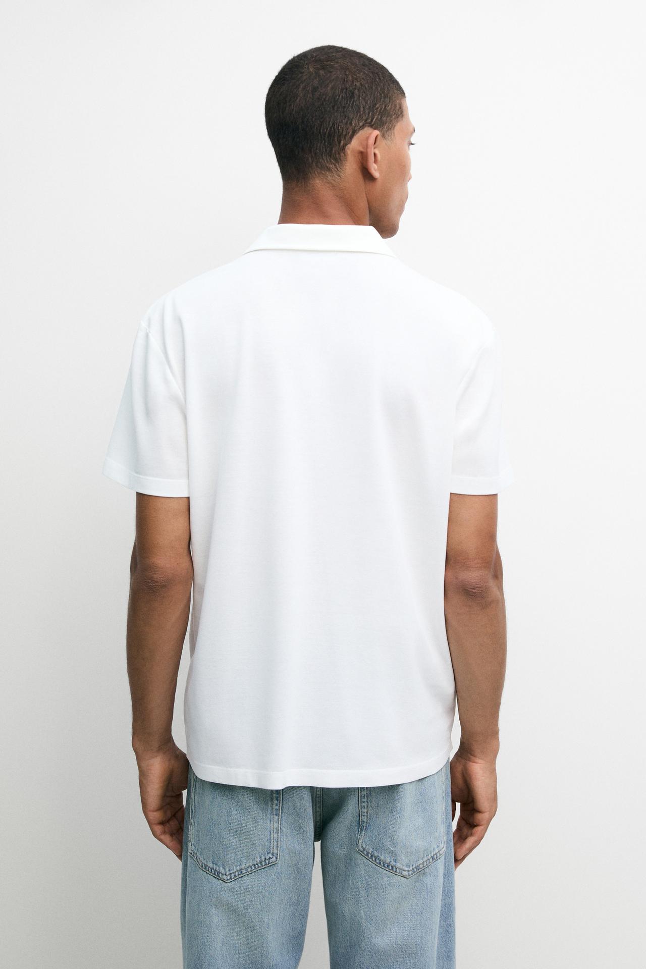 Micro-textured V-neck piqué polo shirt — WHITE
