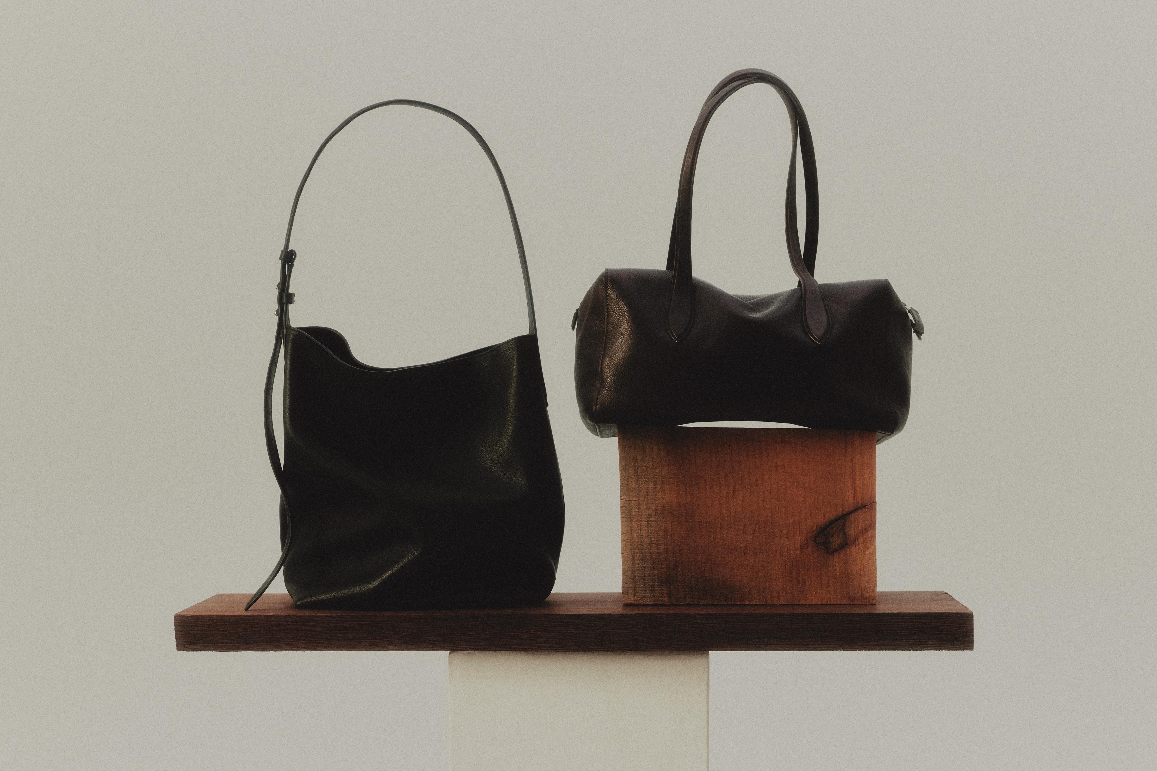 Nappa leather bucket bag — BLACK