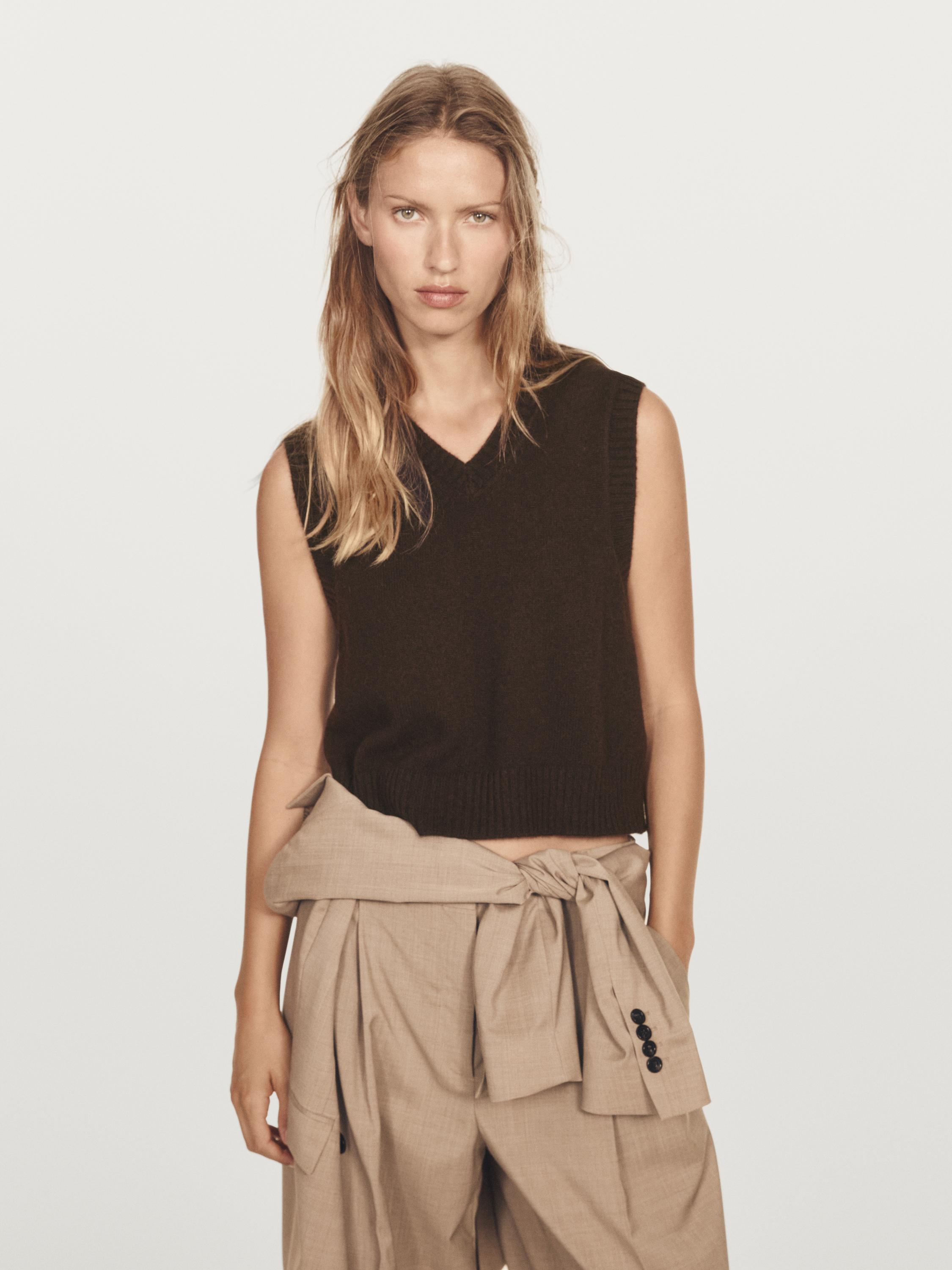 Weste aus reinem Kaschmir mit V-Ausschnitt