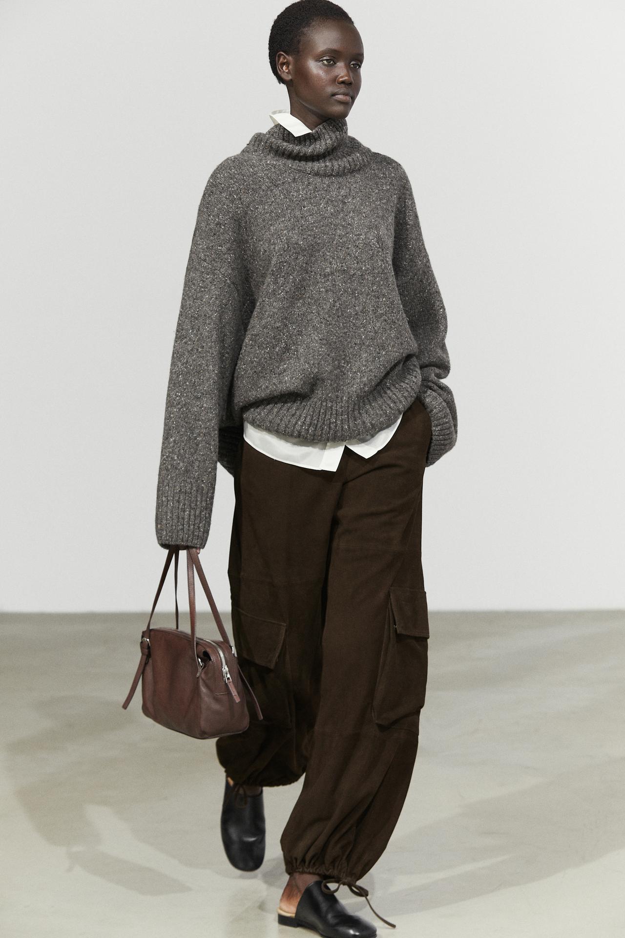 Cargo pants with Suede leather hem detail — Chocolate