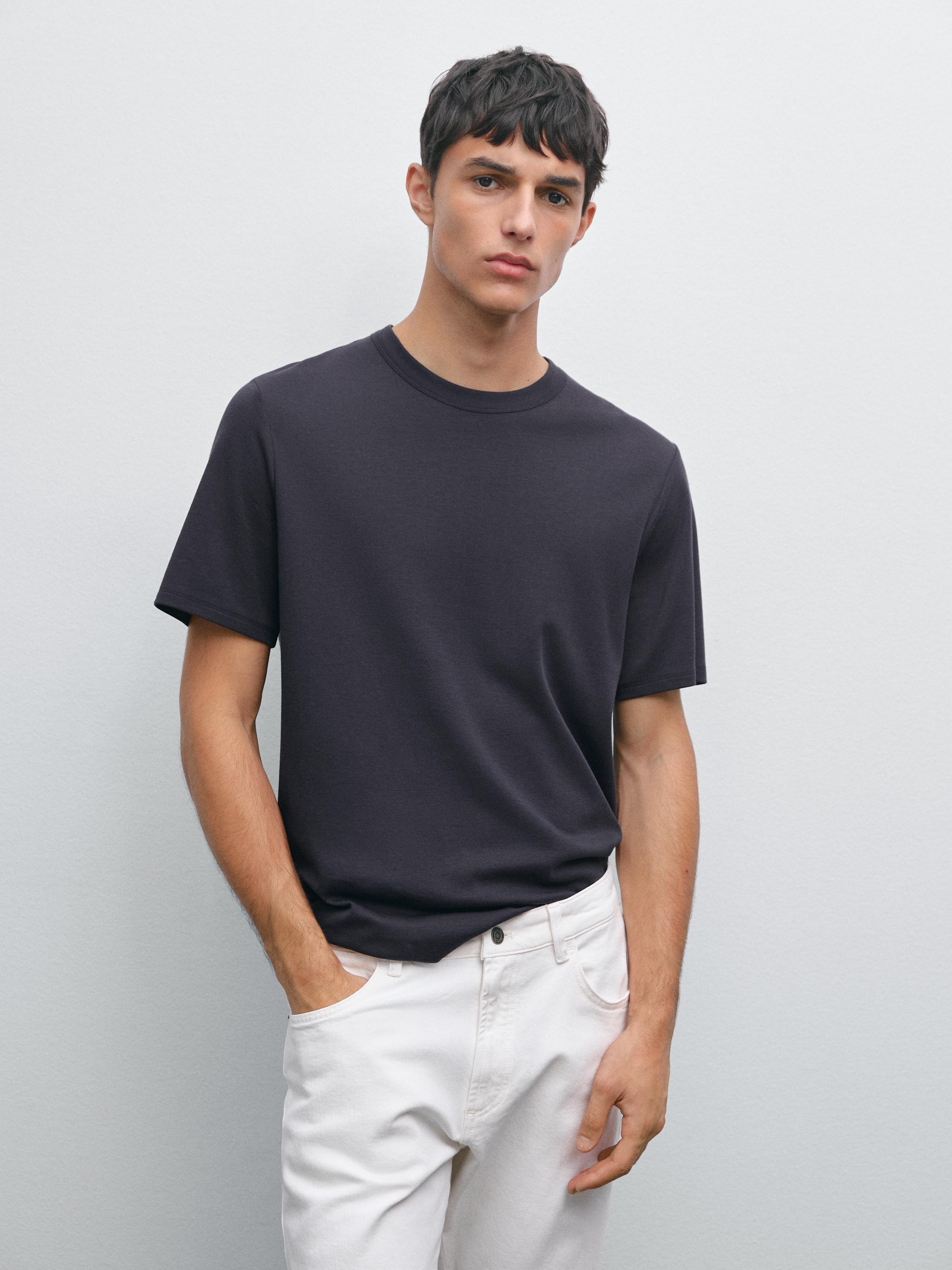 Short sleeve cotton blend T-shirt