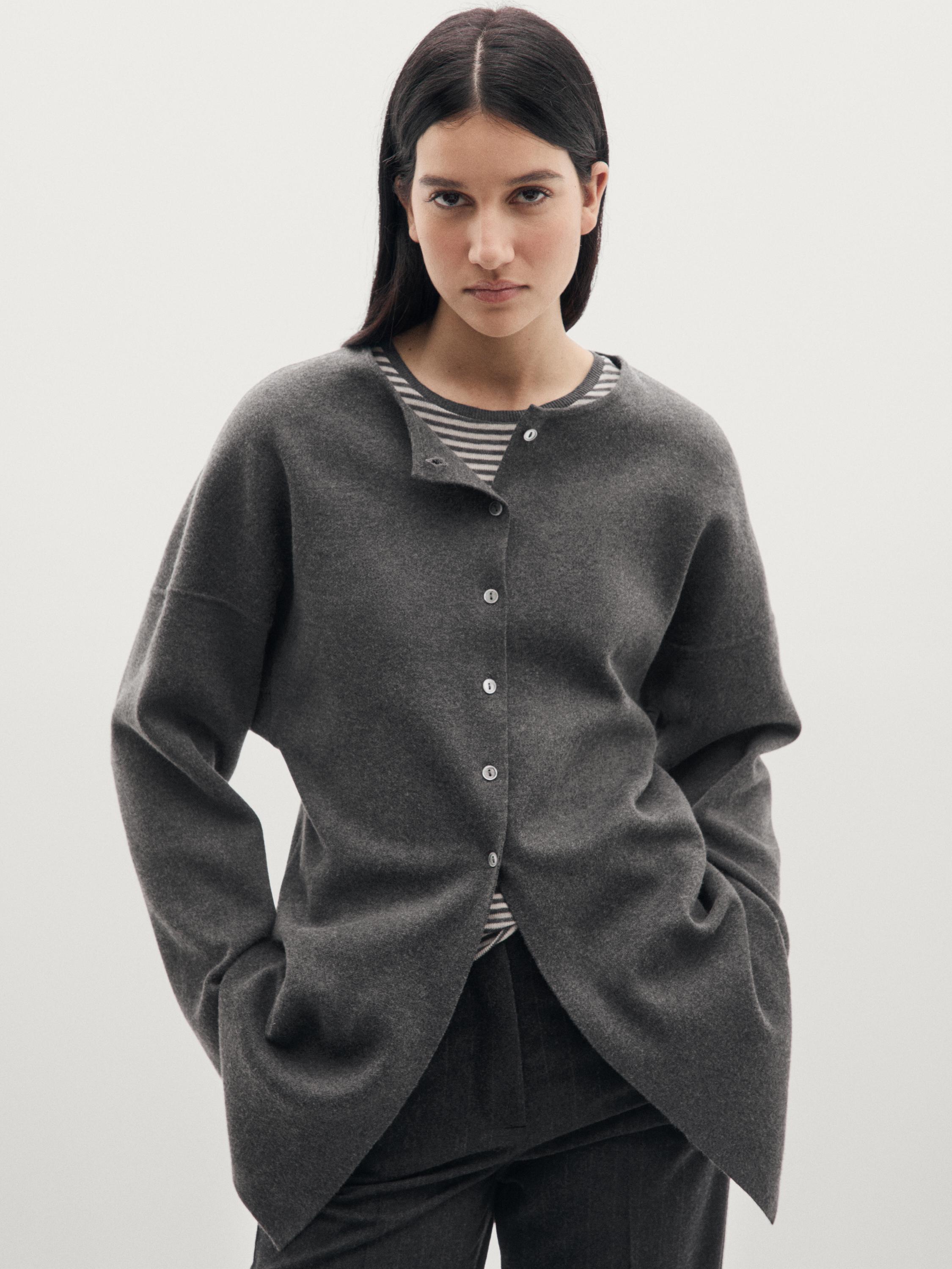 كارديغان محاك طويل بياقة دائرية