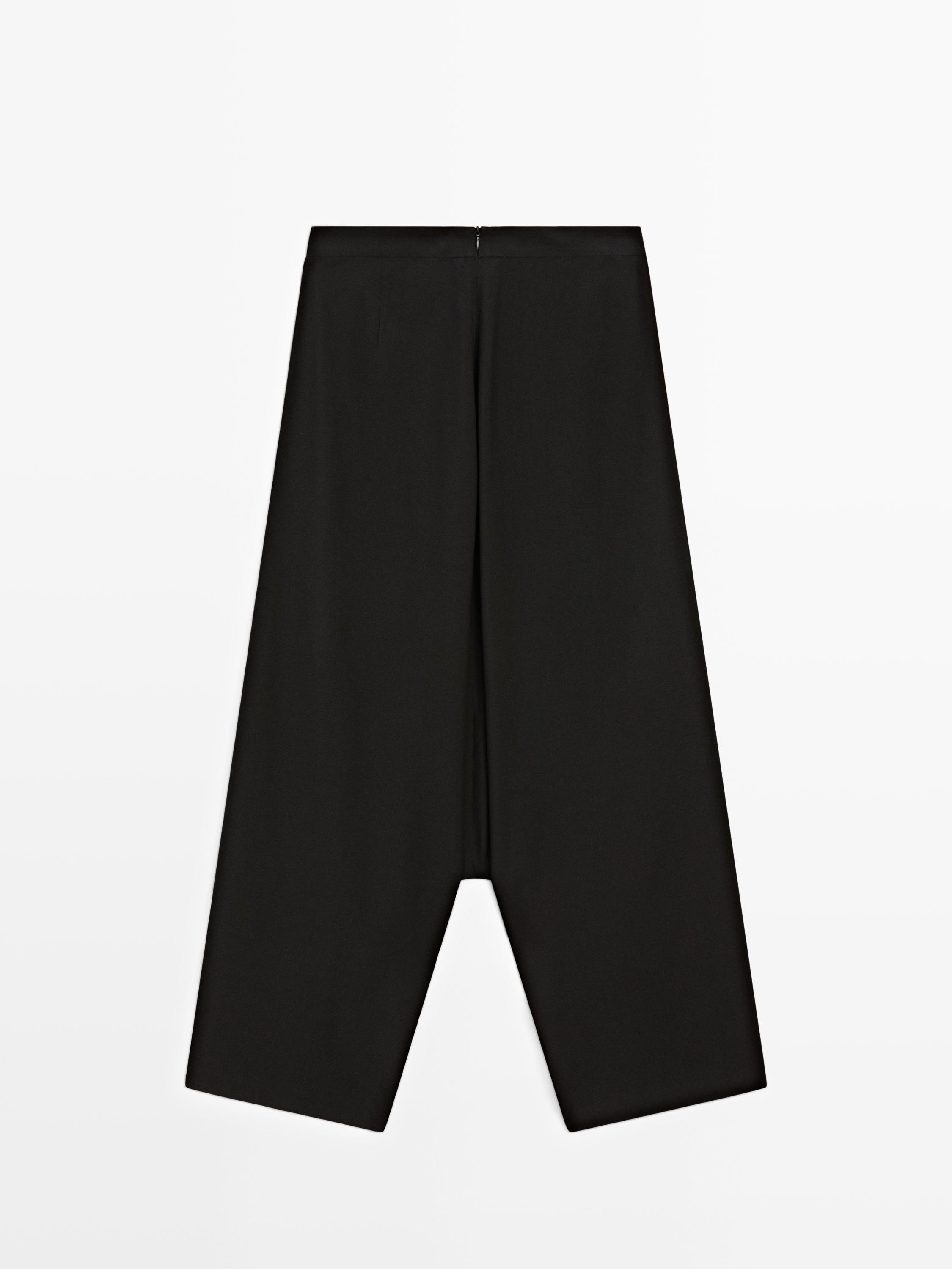 Flowing baggy trousers — BLACK