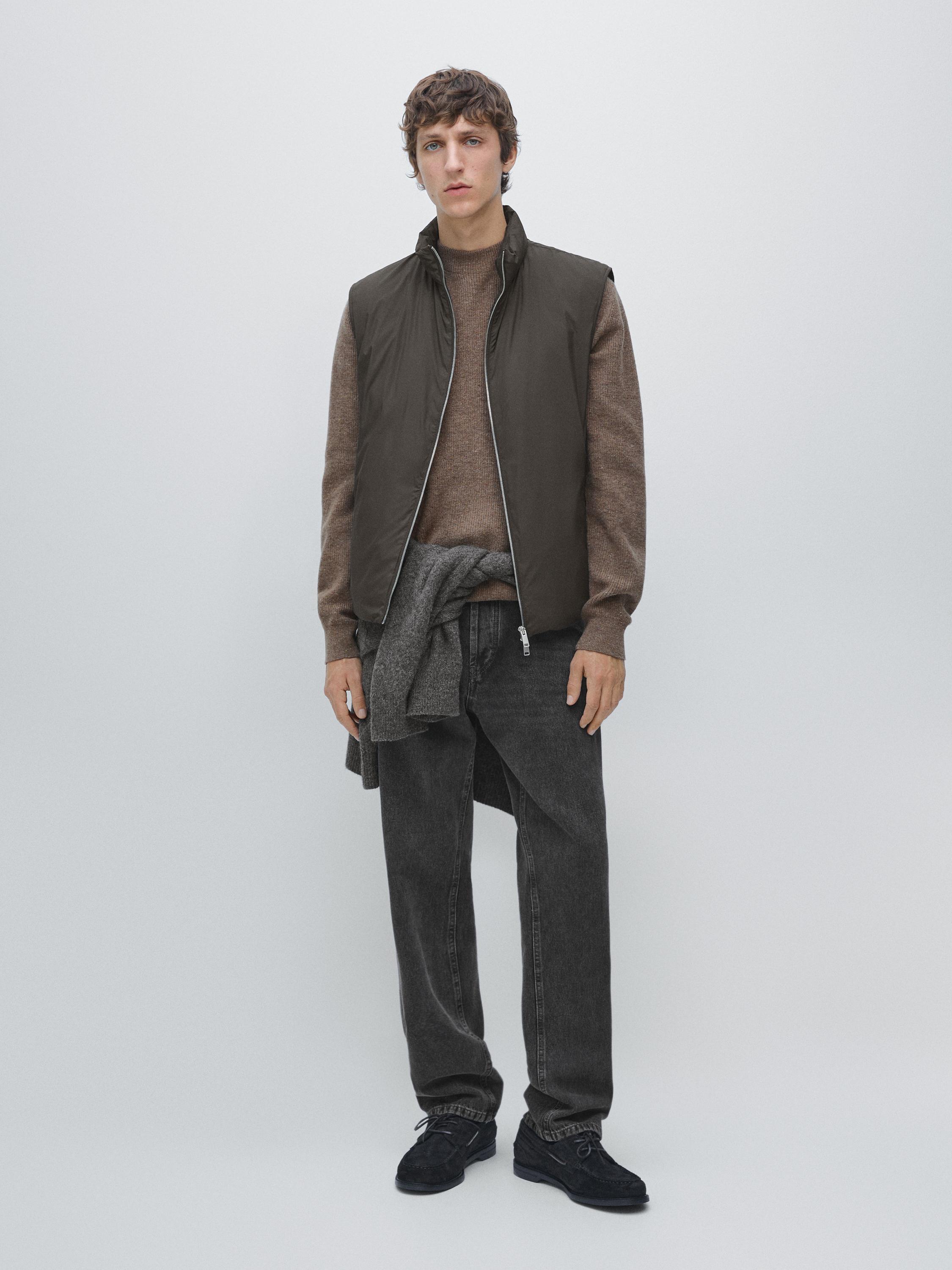 Water-repellent extra lightweight puffer gilet — Chocolate