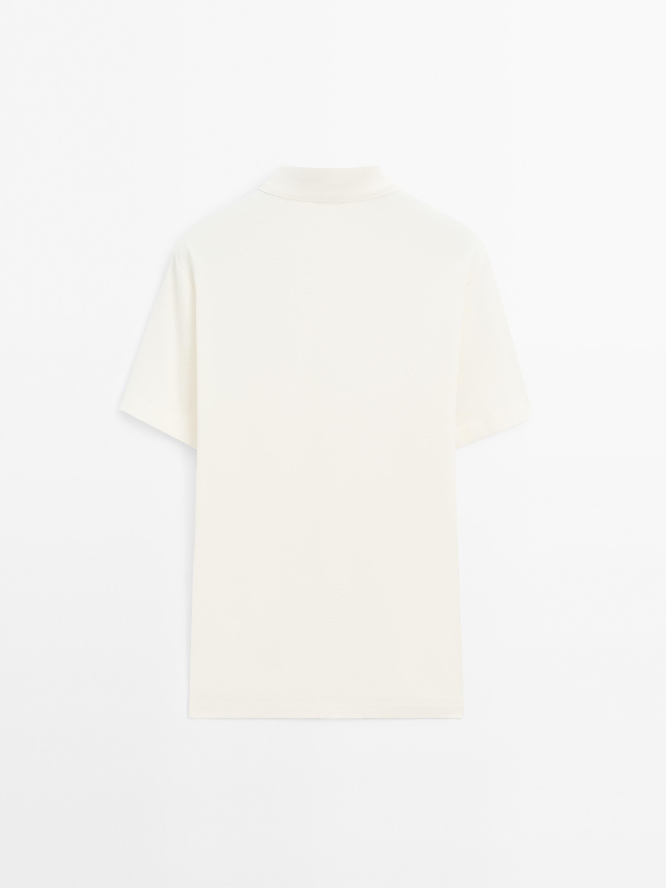 100% cotton polo shirt with micro textured weave