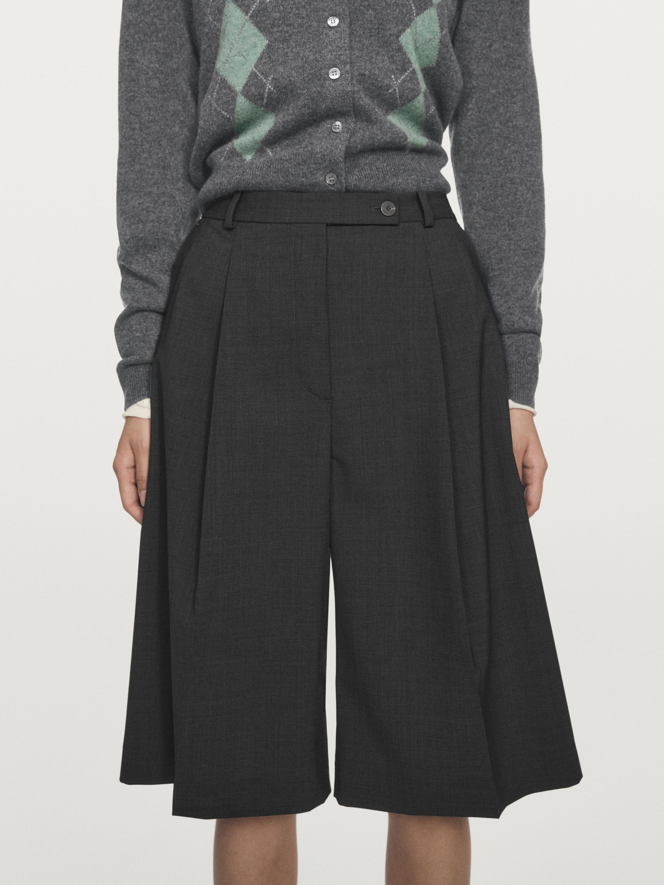 핀턱 디테일 롱 울 블렌드 버뮤다 팬츠