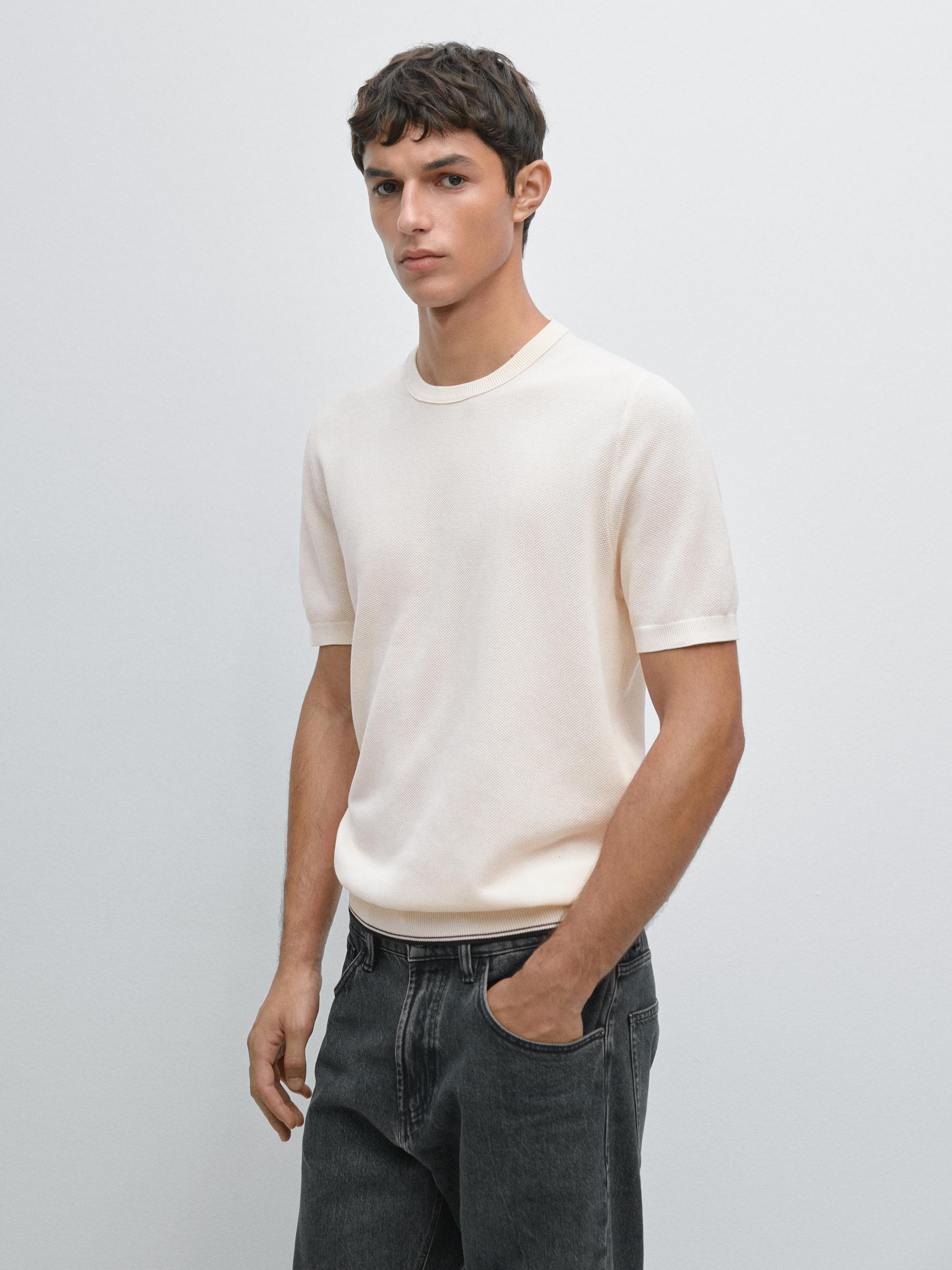 Textured knit short sleeve T-shirt
