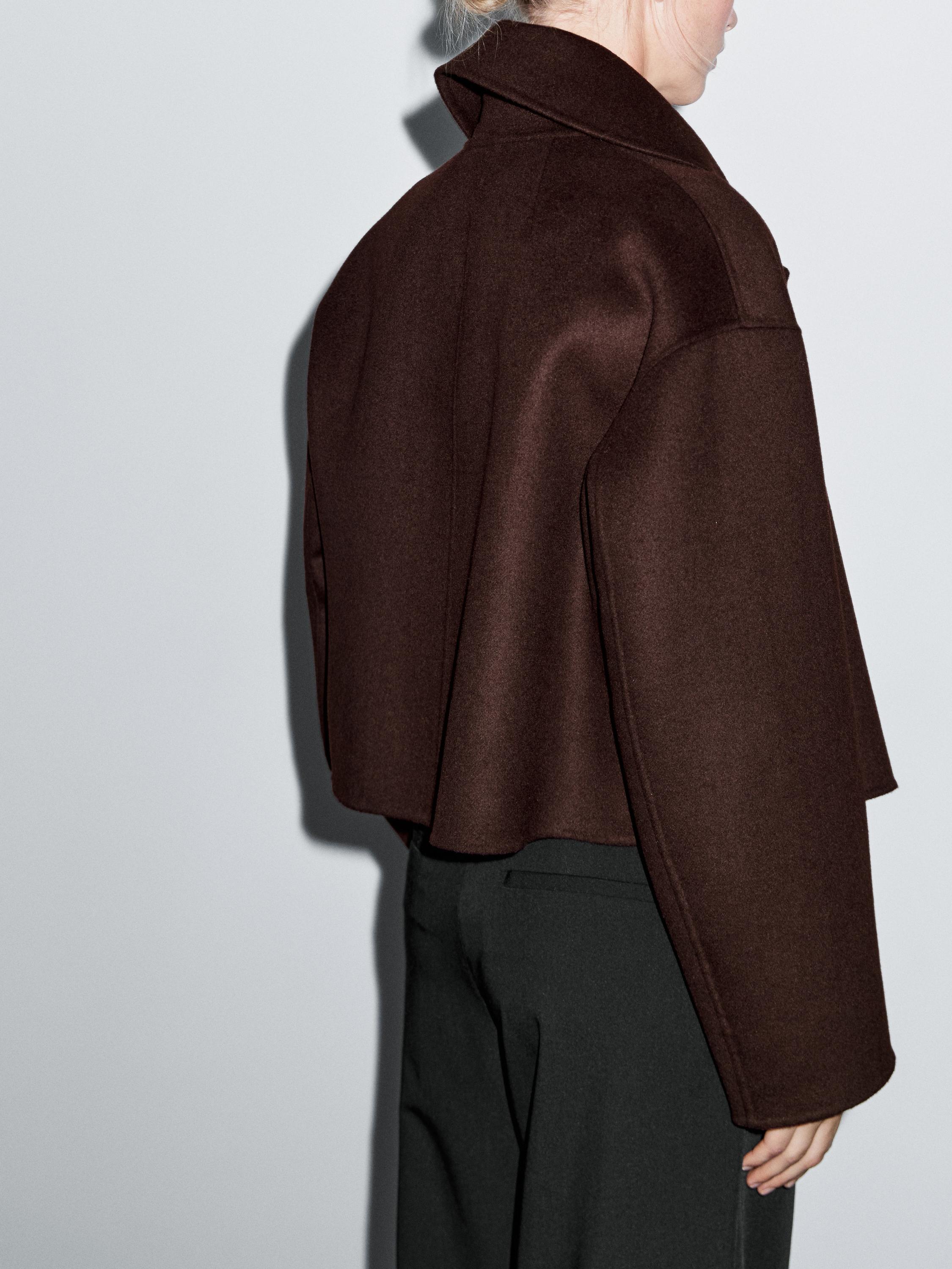 معطف قصير من الصوف المخلوط