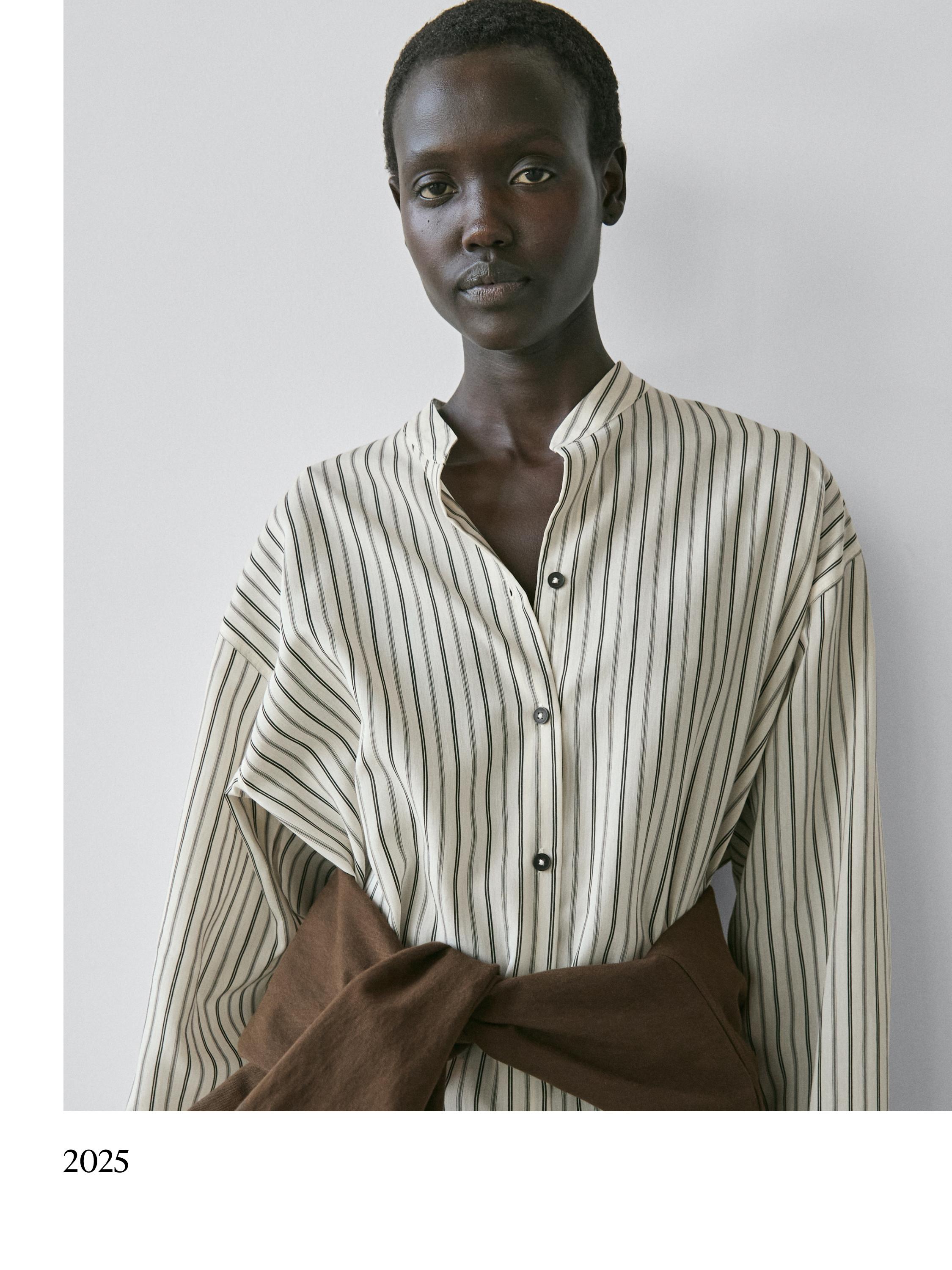 Striped flowing shirt with stand collar — Off white