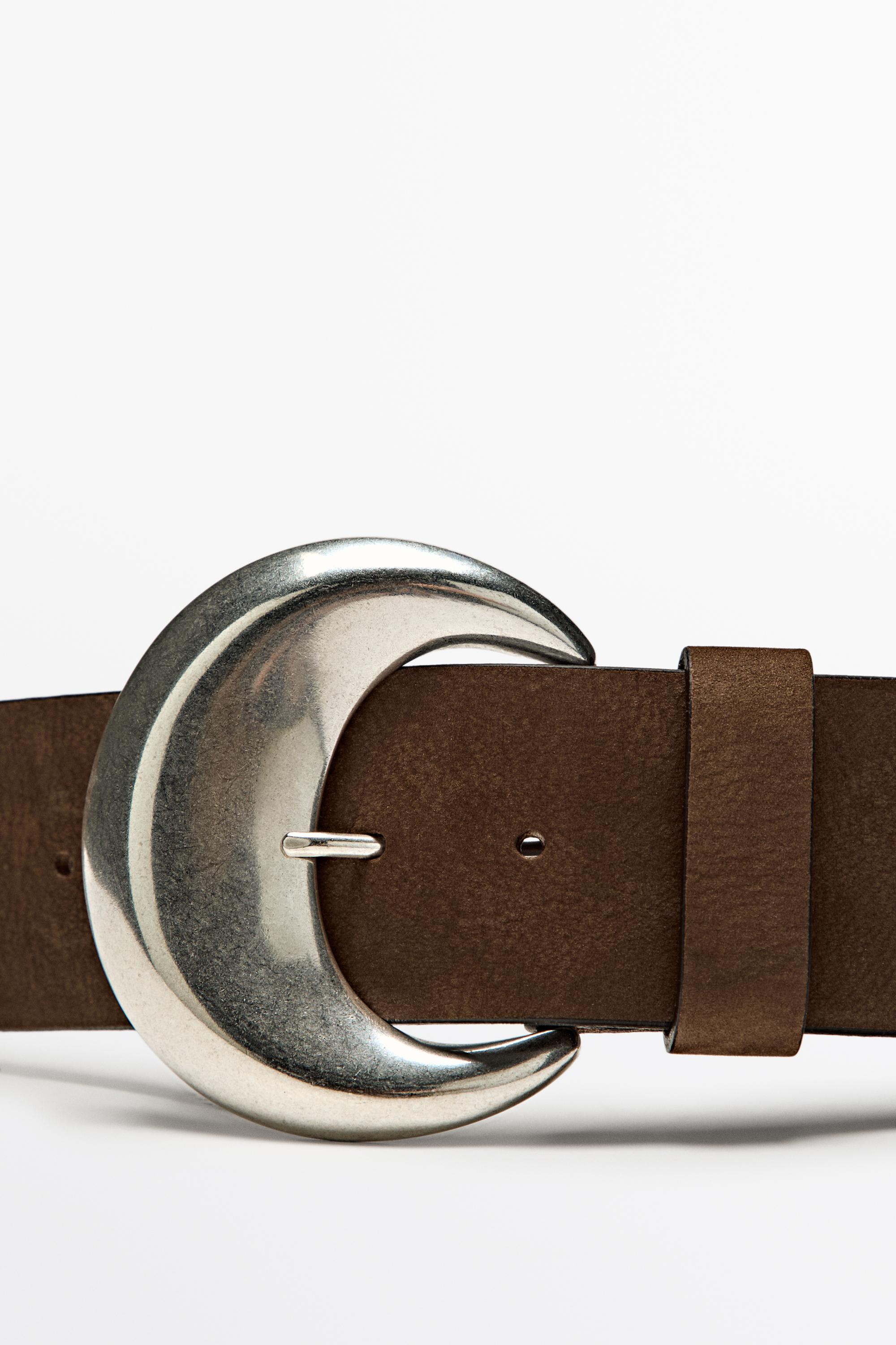 Cinturón detalle hebilla piel nobuck