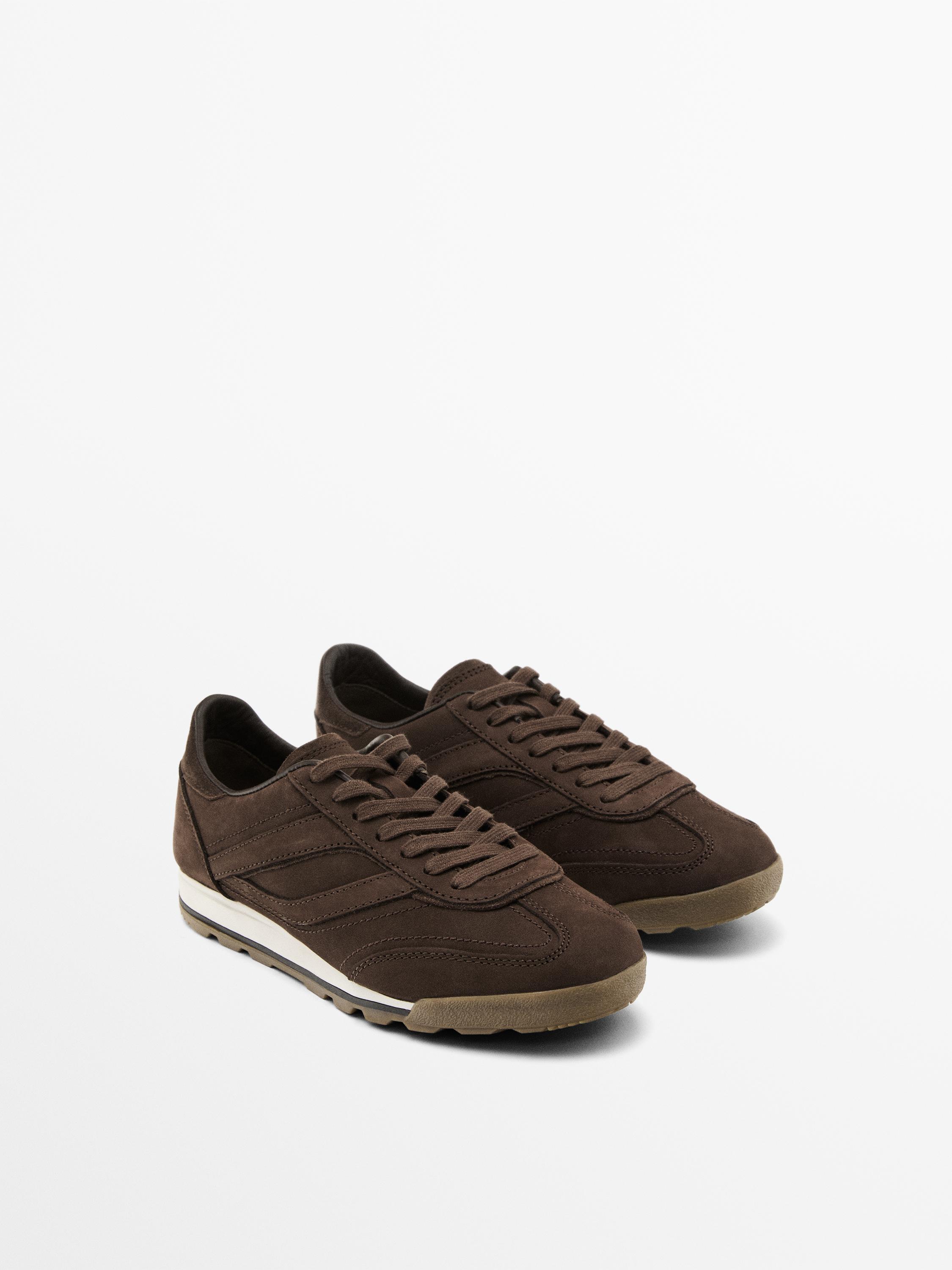 Sneakers in pelle a tinta unita