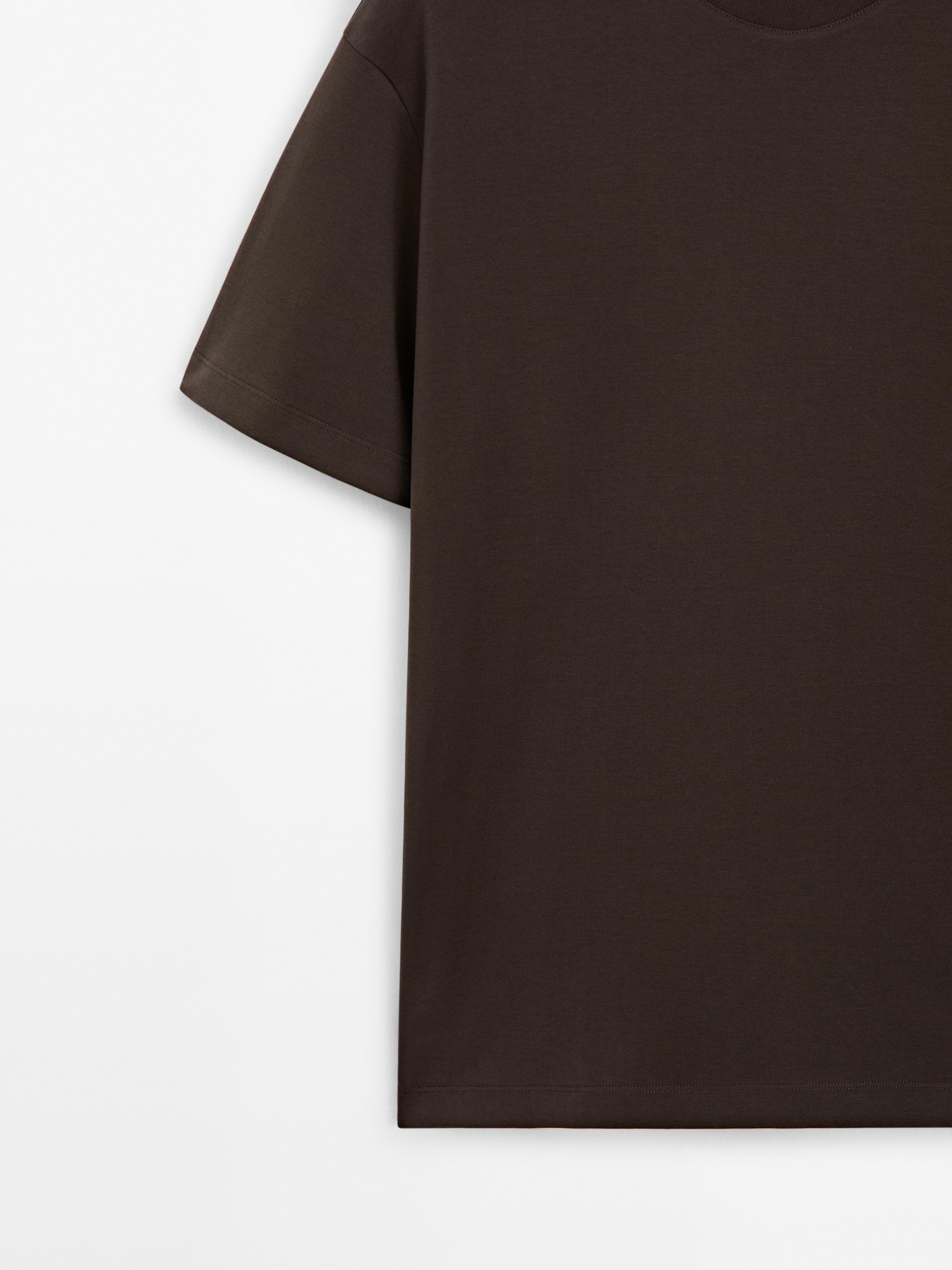 100% cotton medium weight T-shirt