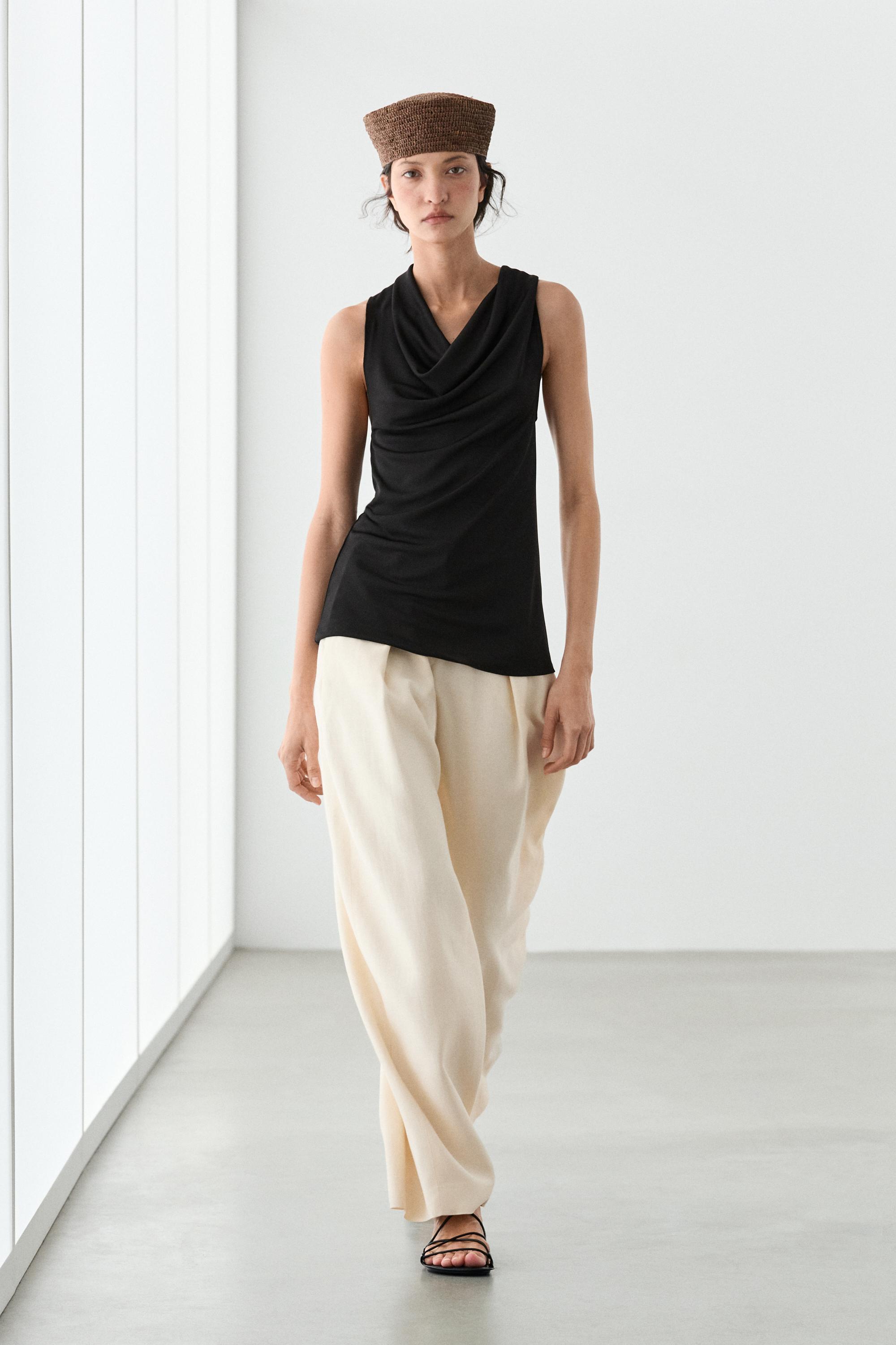 Flowing top with knot detail — BLACK