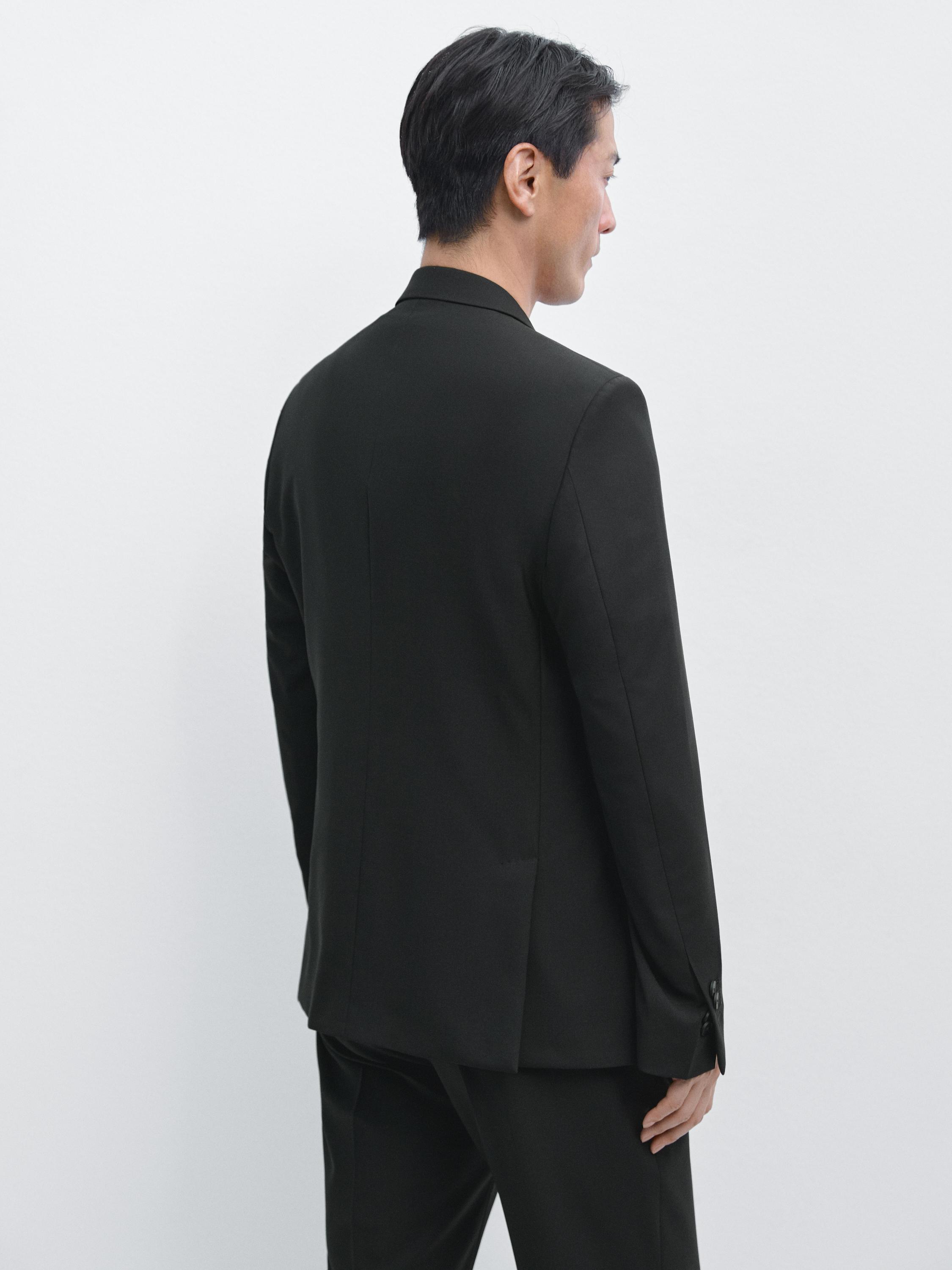 Vilnonis kostiuminis švarkas