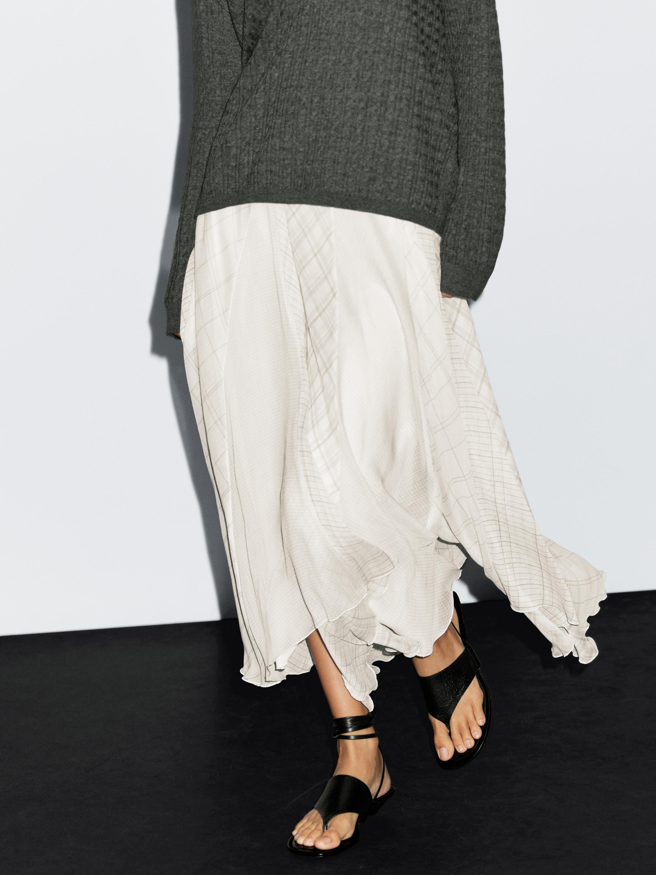 Jupe midi asymétrique à carreaux