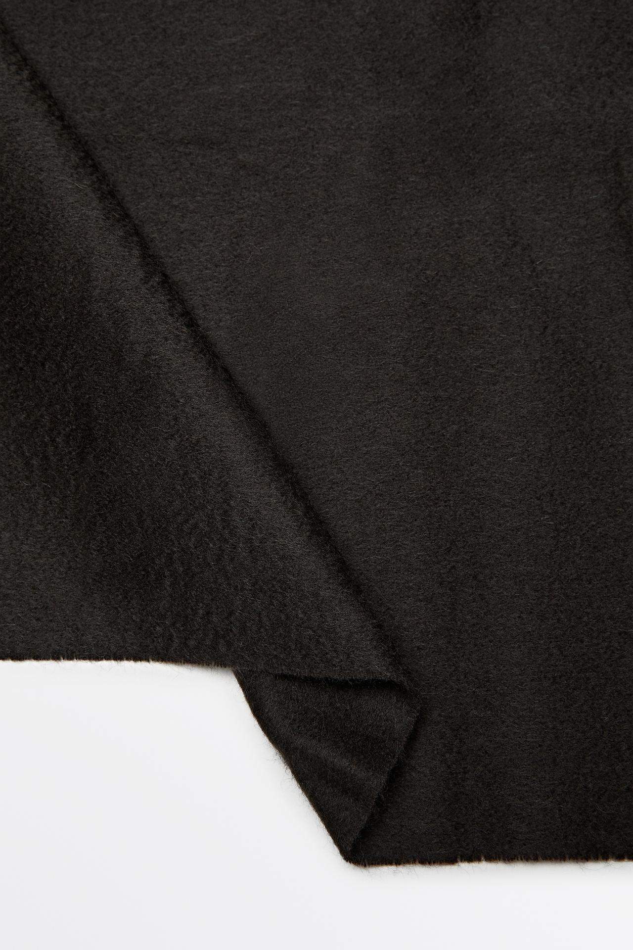 Wool blend scarf with fringing — BROWN