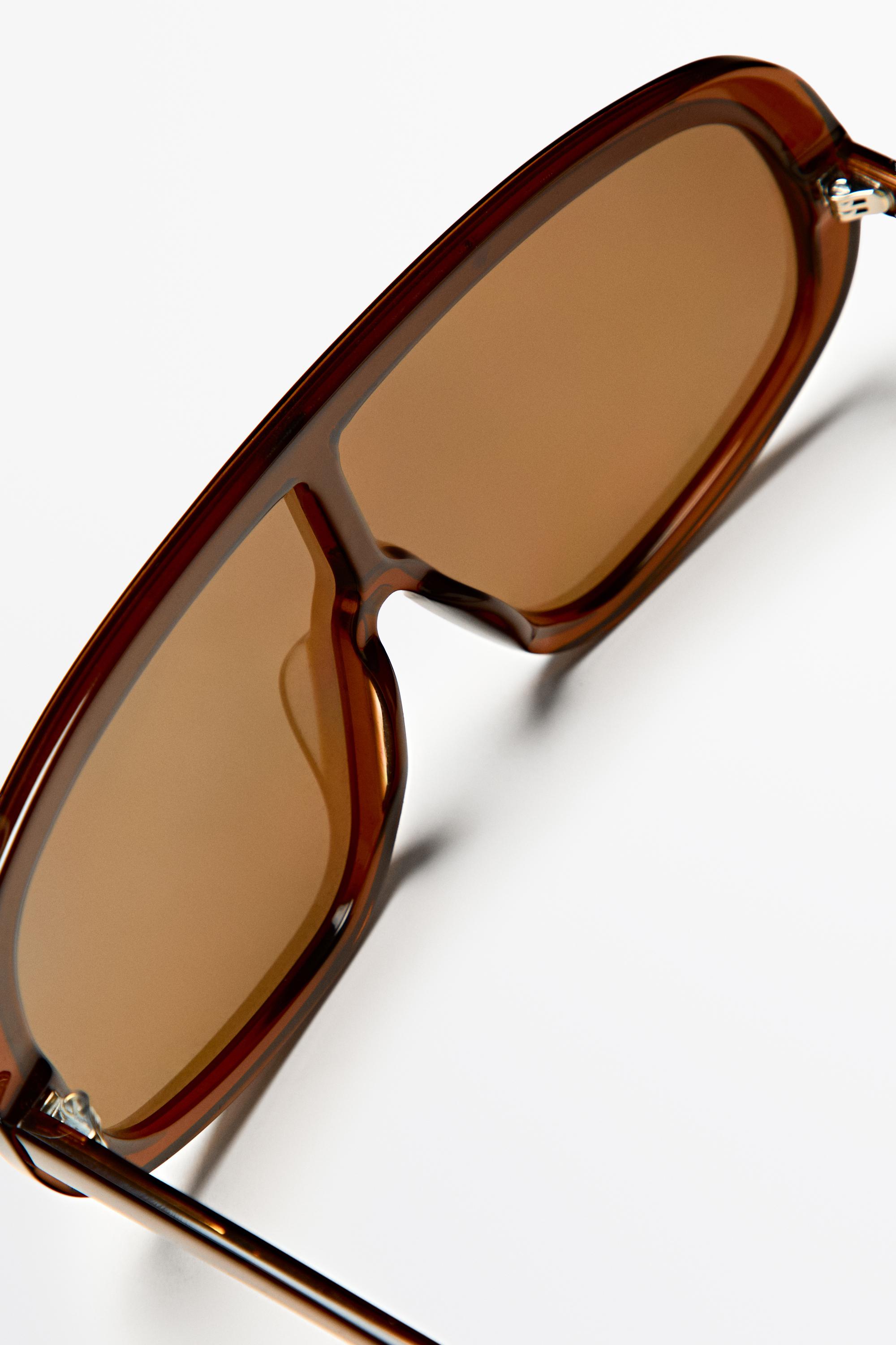 Oversized wrap sunglasses — Caramel