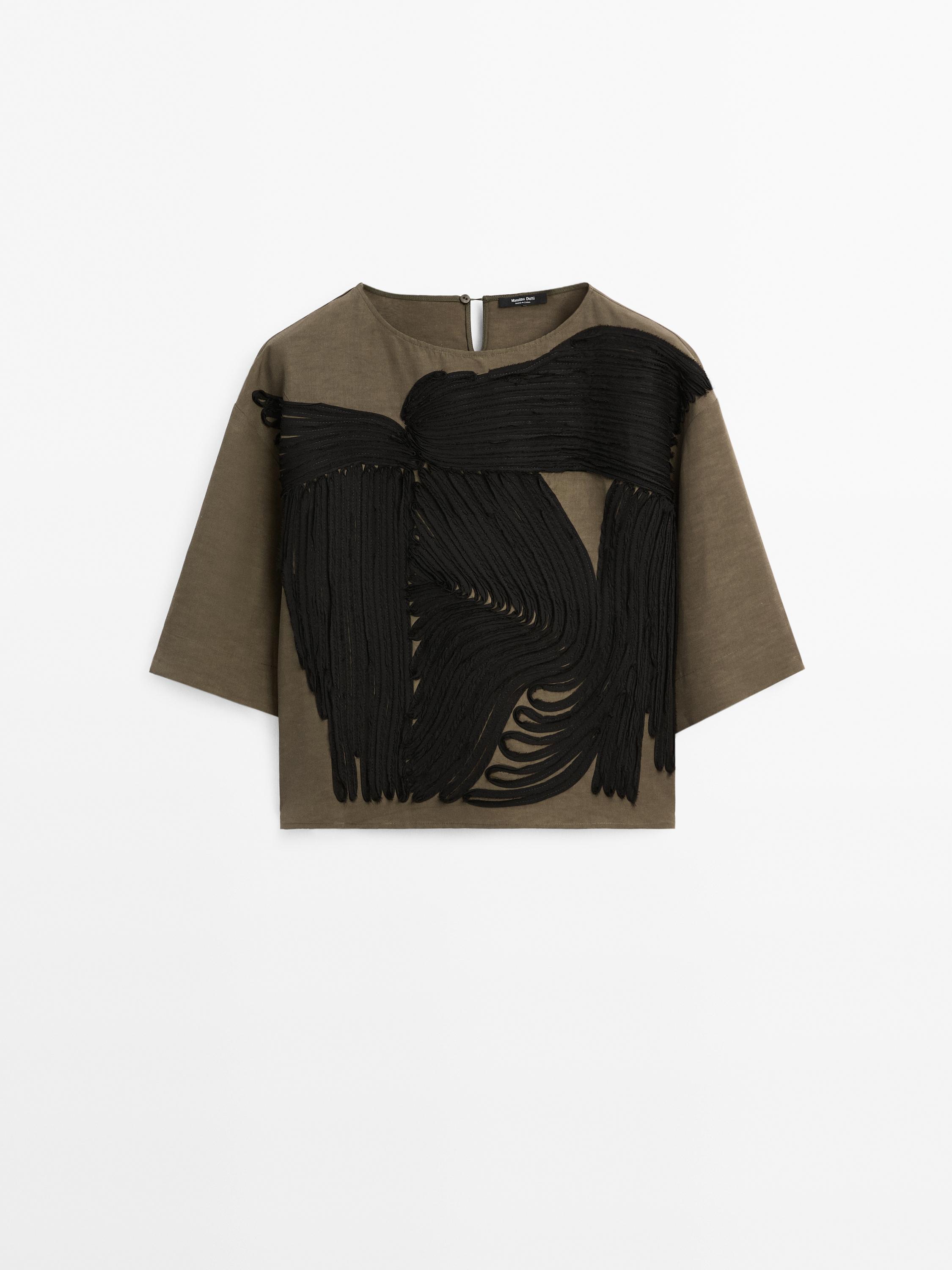 Flowing shirt with contrast ribbon details