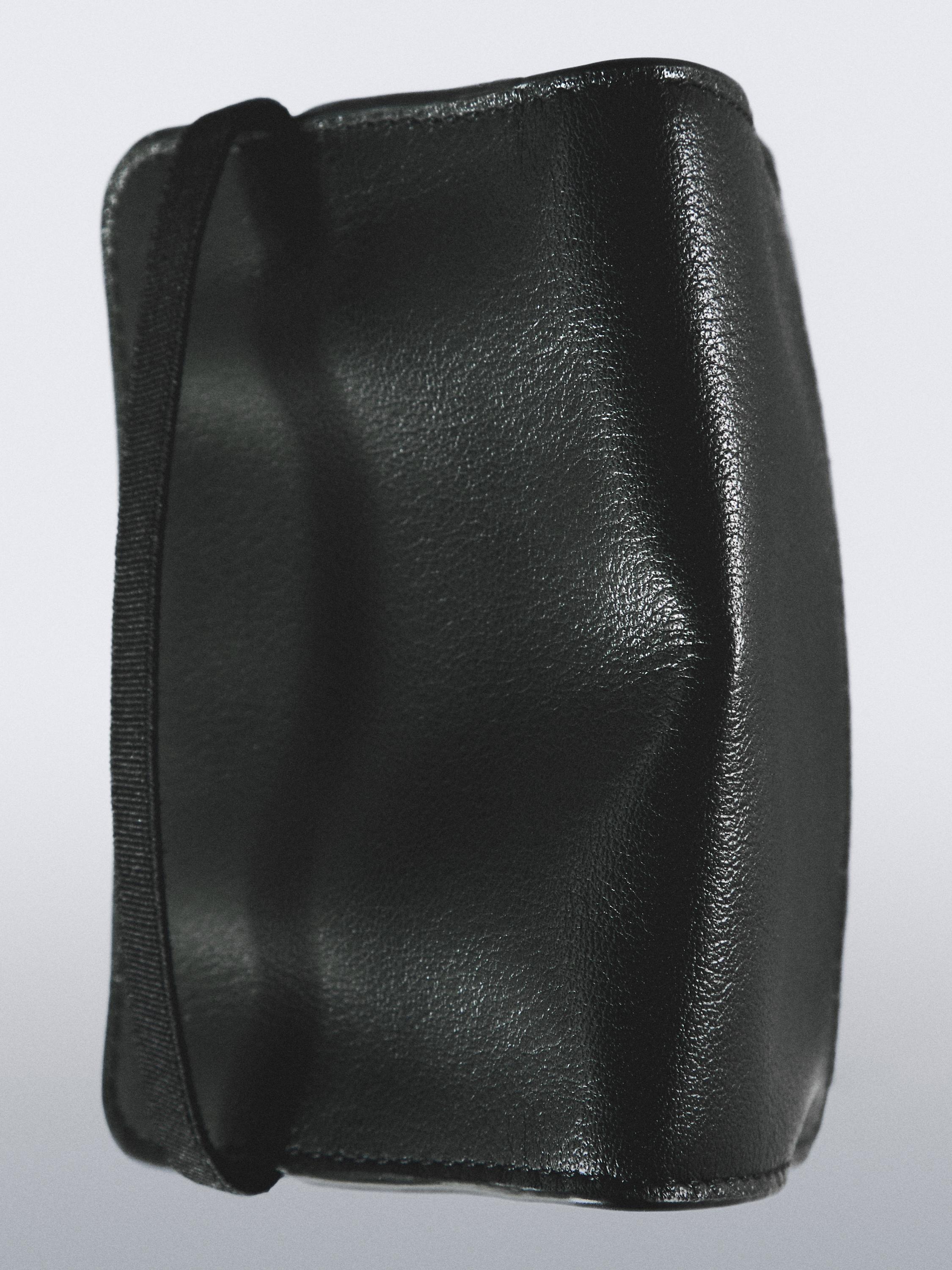 Nappa leather card holder with flap — BLACK