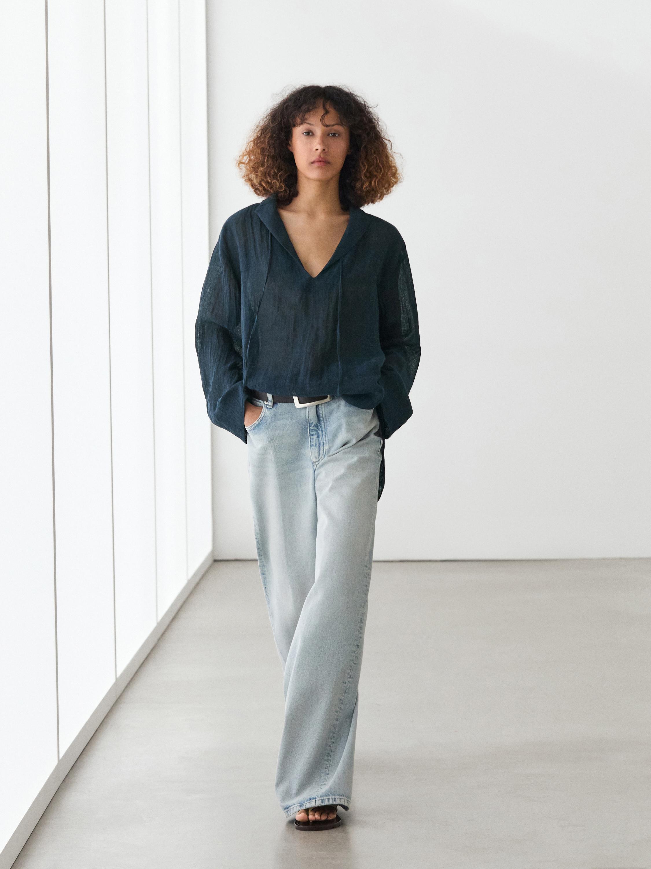 Blusa fluida cuello solapa 100% lino