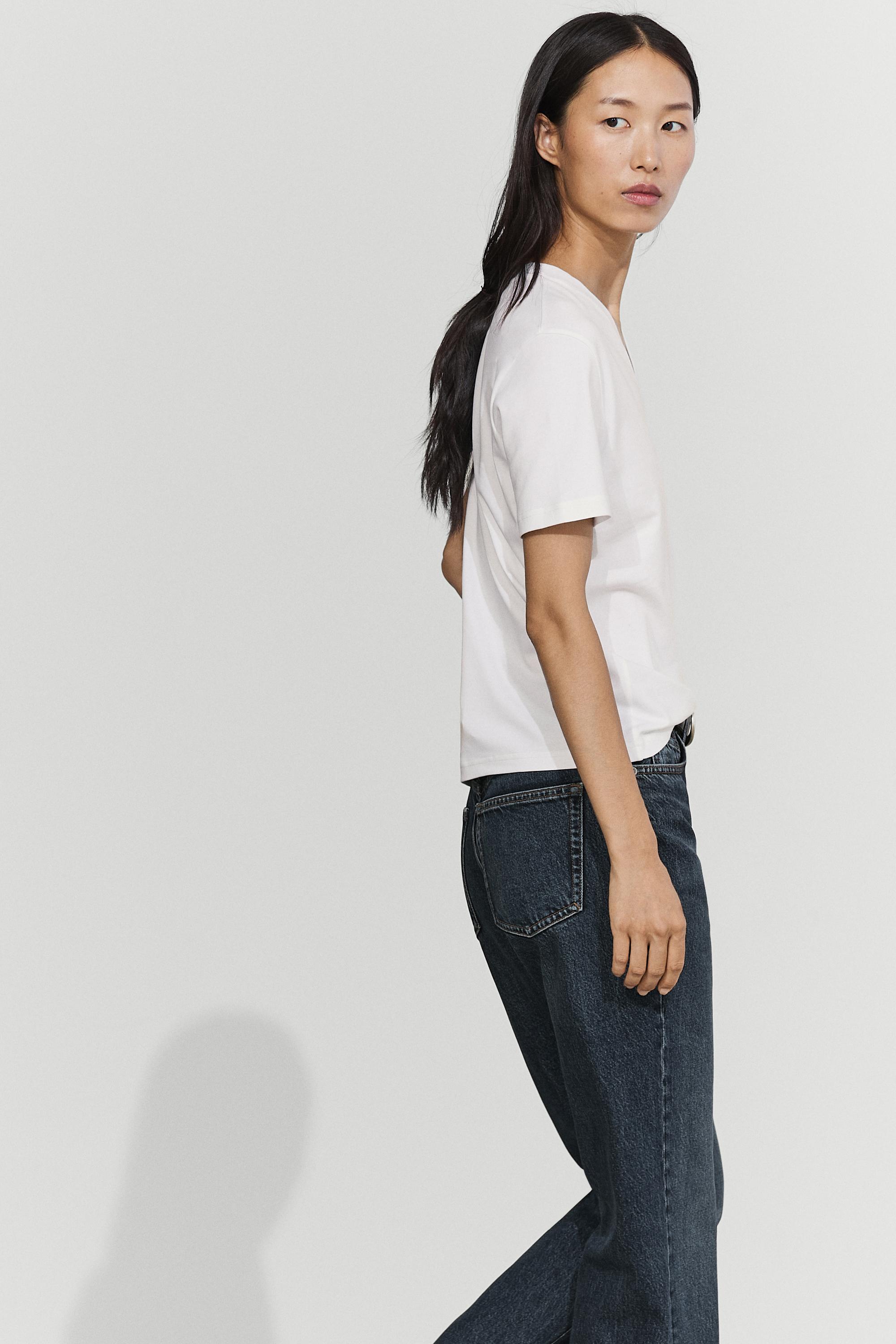 100% cotton interlock V-neck T-shirt