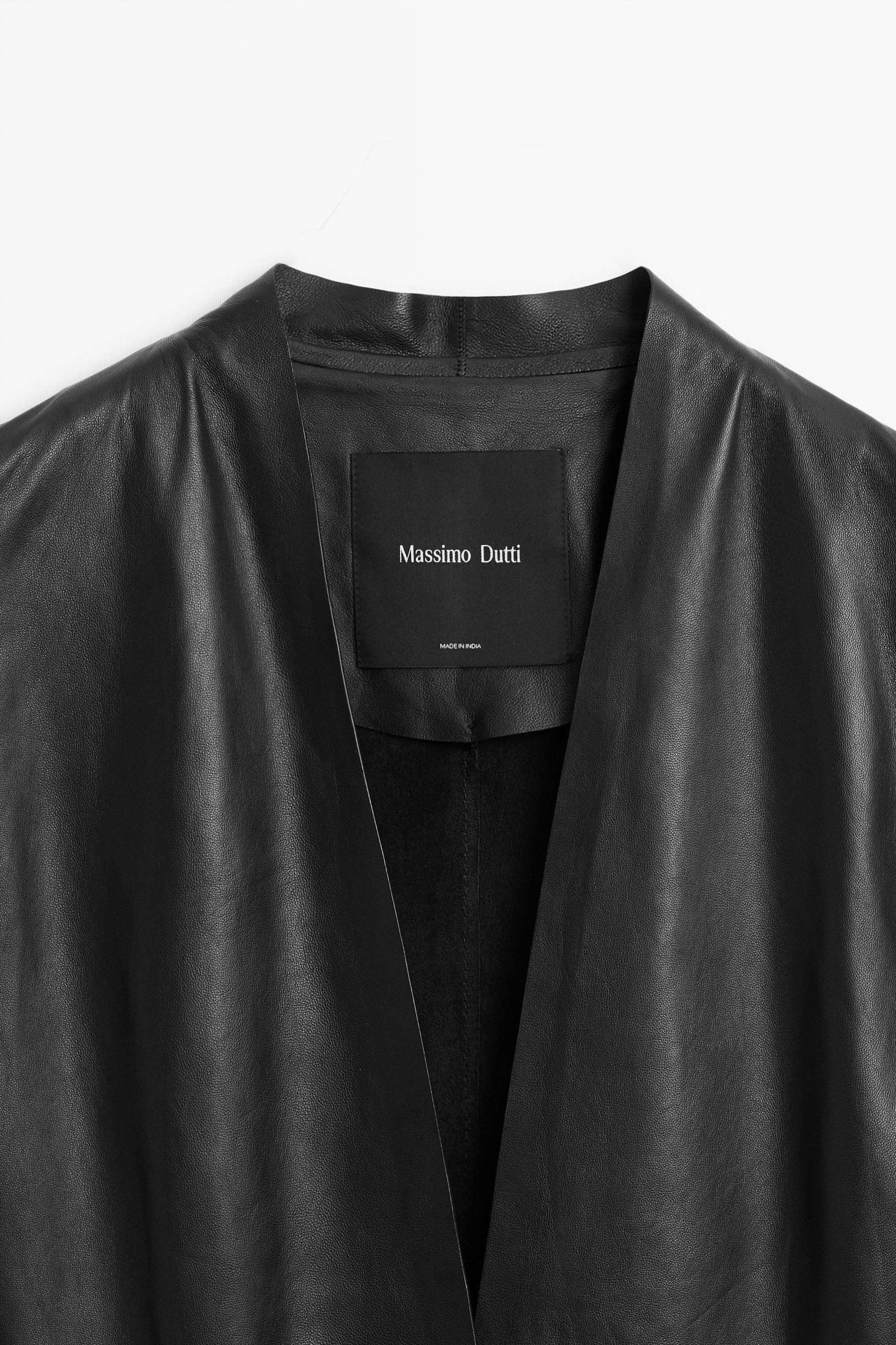 Single-button 100% nappa leather blazer — BLACK