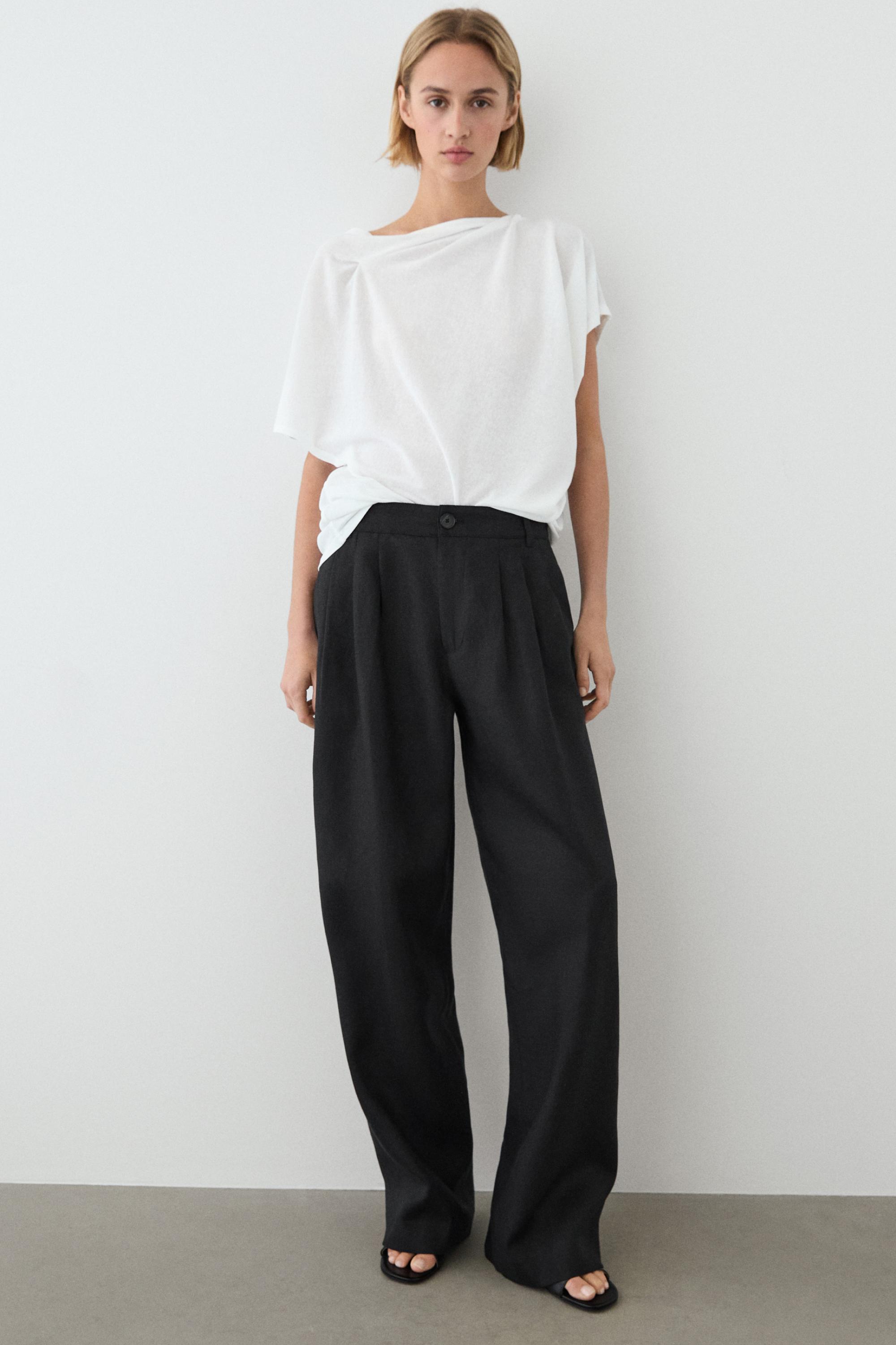 Wide-leg pleated linen trousers — BLACK