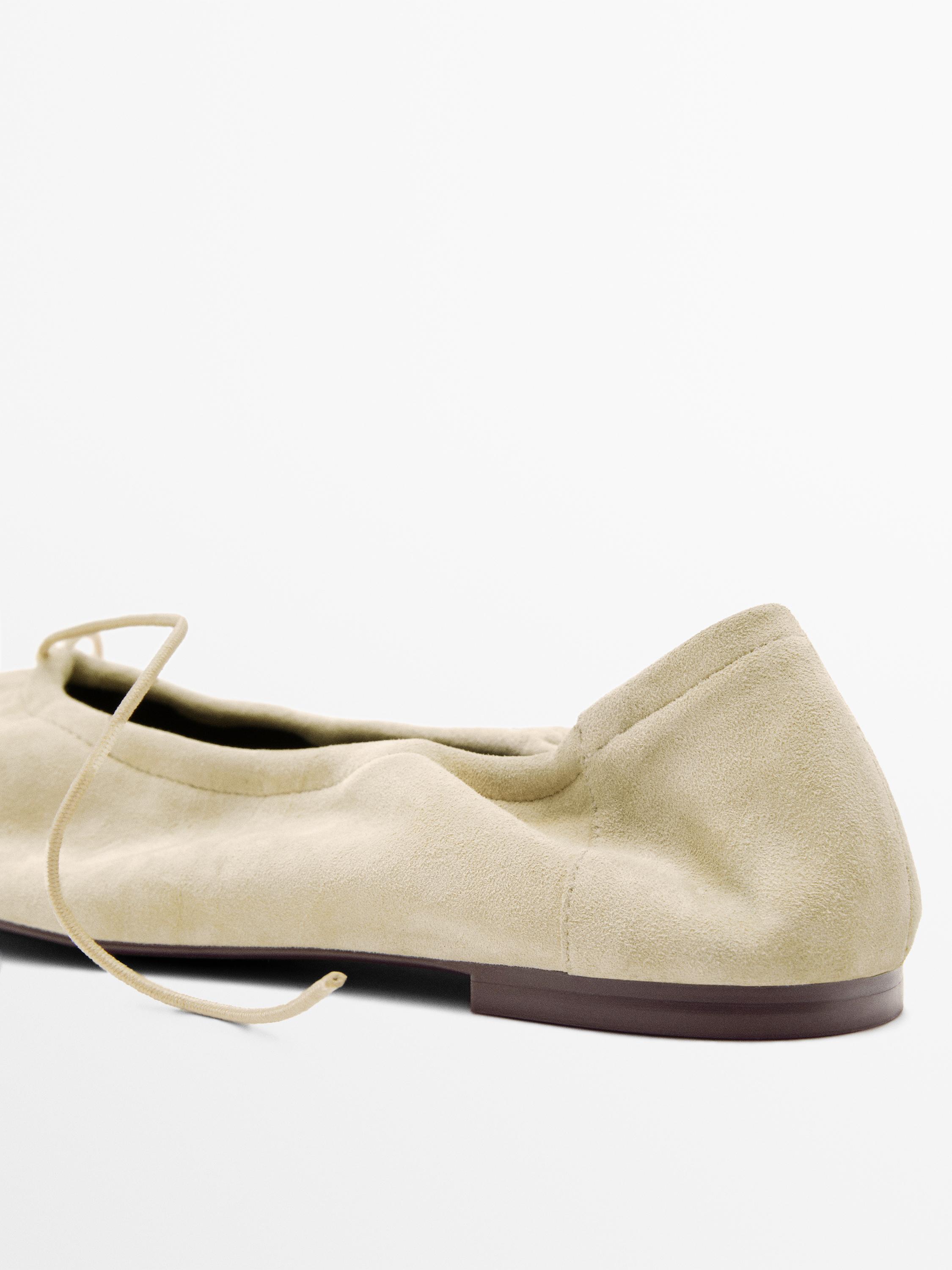 Gathered ballet flats with bow — BEIGE