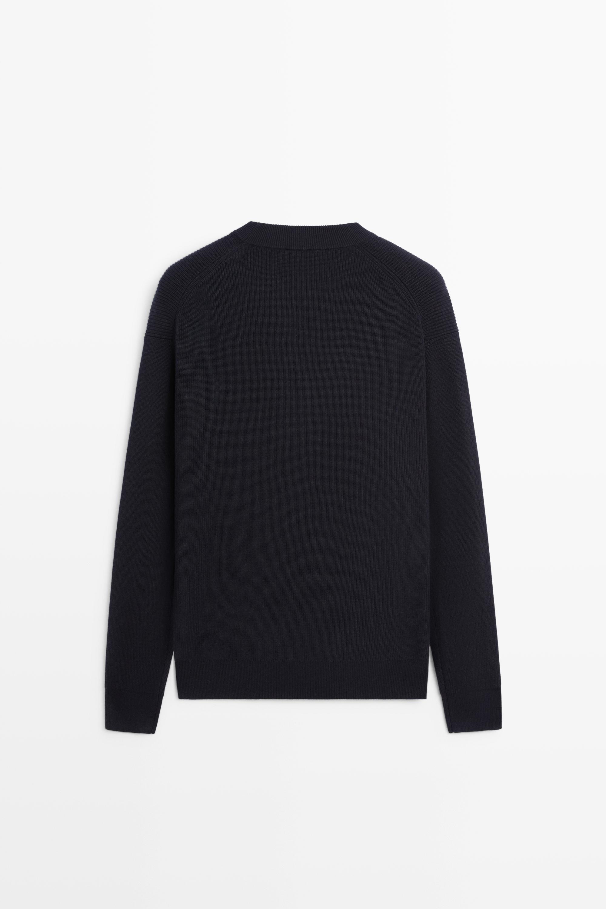 Round neck knit sweater — NAVY BLUE
