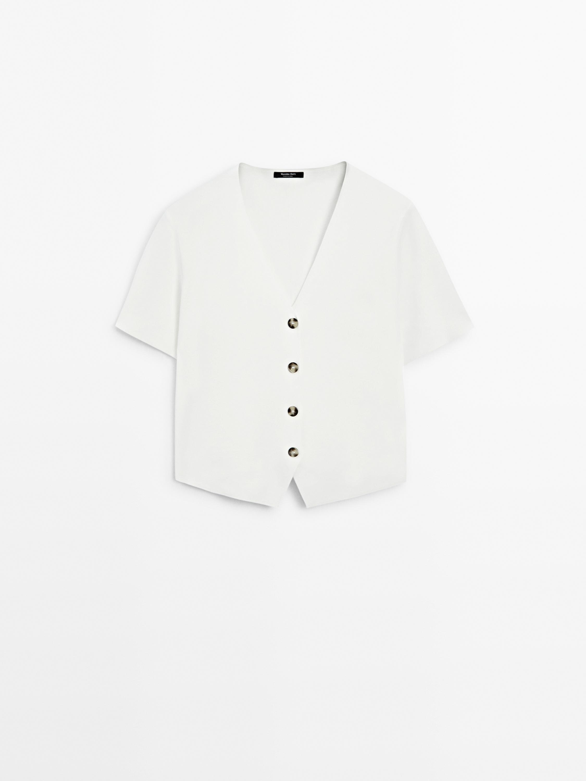 Flowing knit short sleeve cardigan
