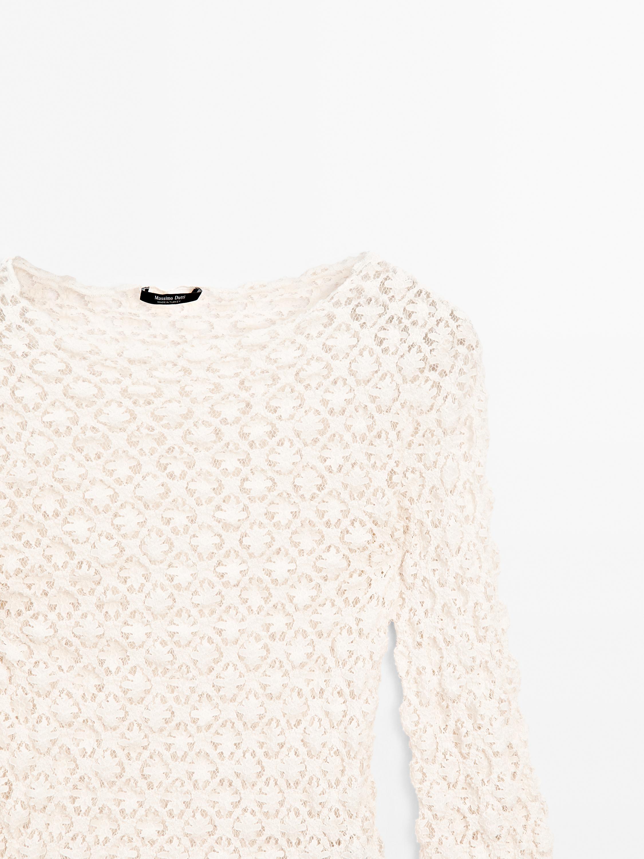 Floral lace detail T-shirt
