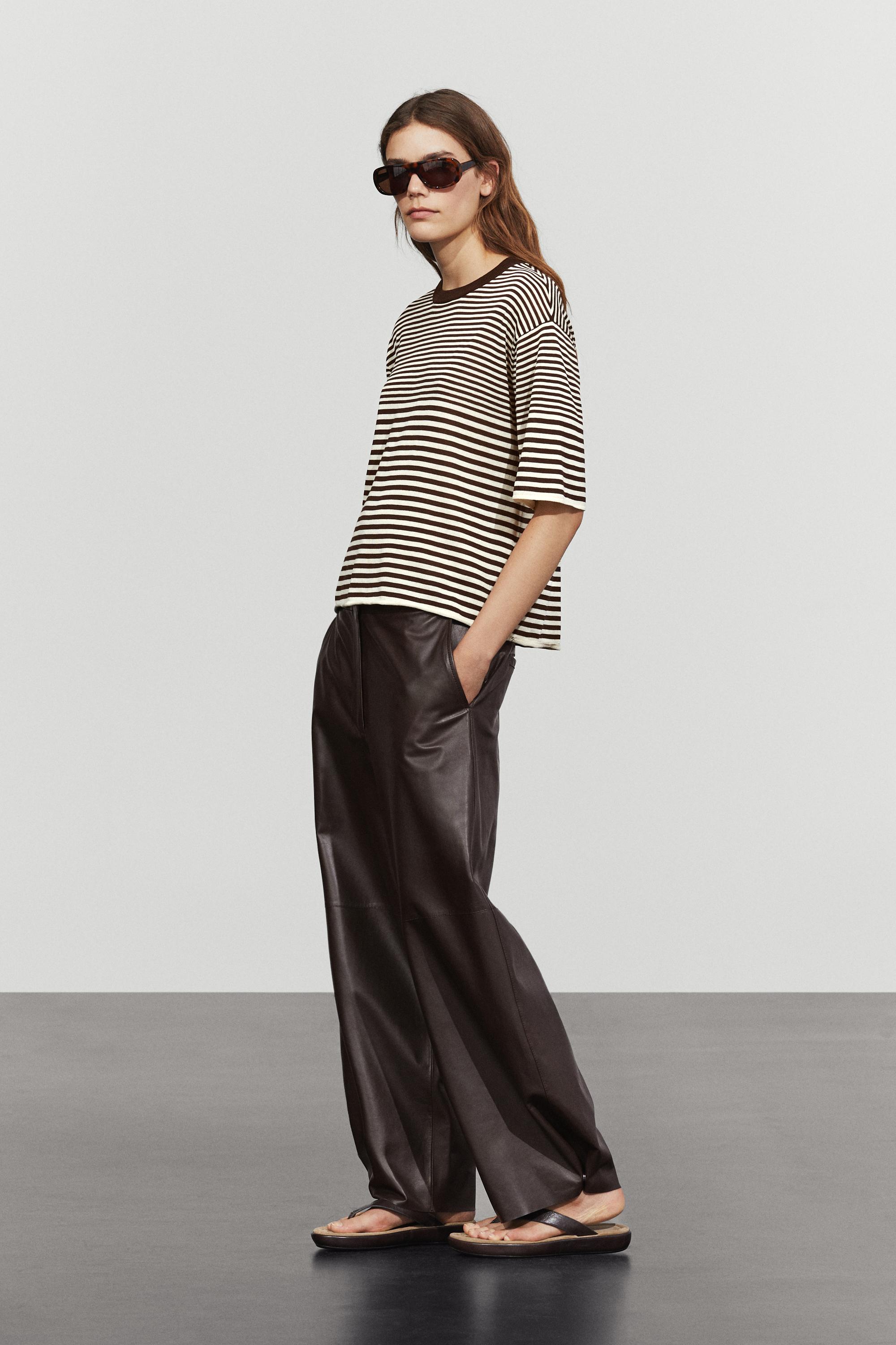 100% cotton short sleeve striped T-shirt — BROWN
