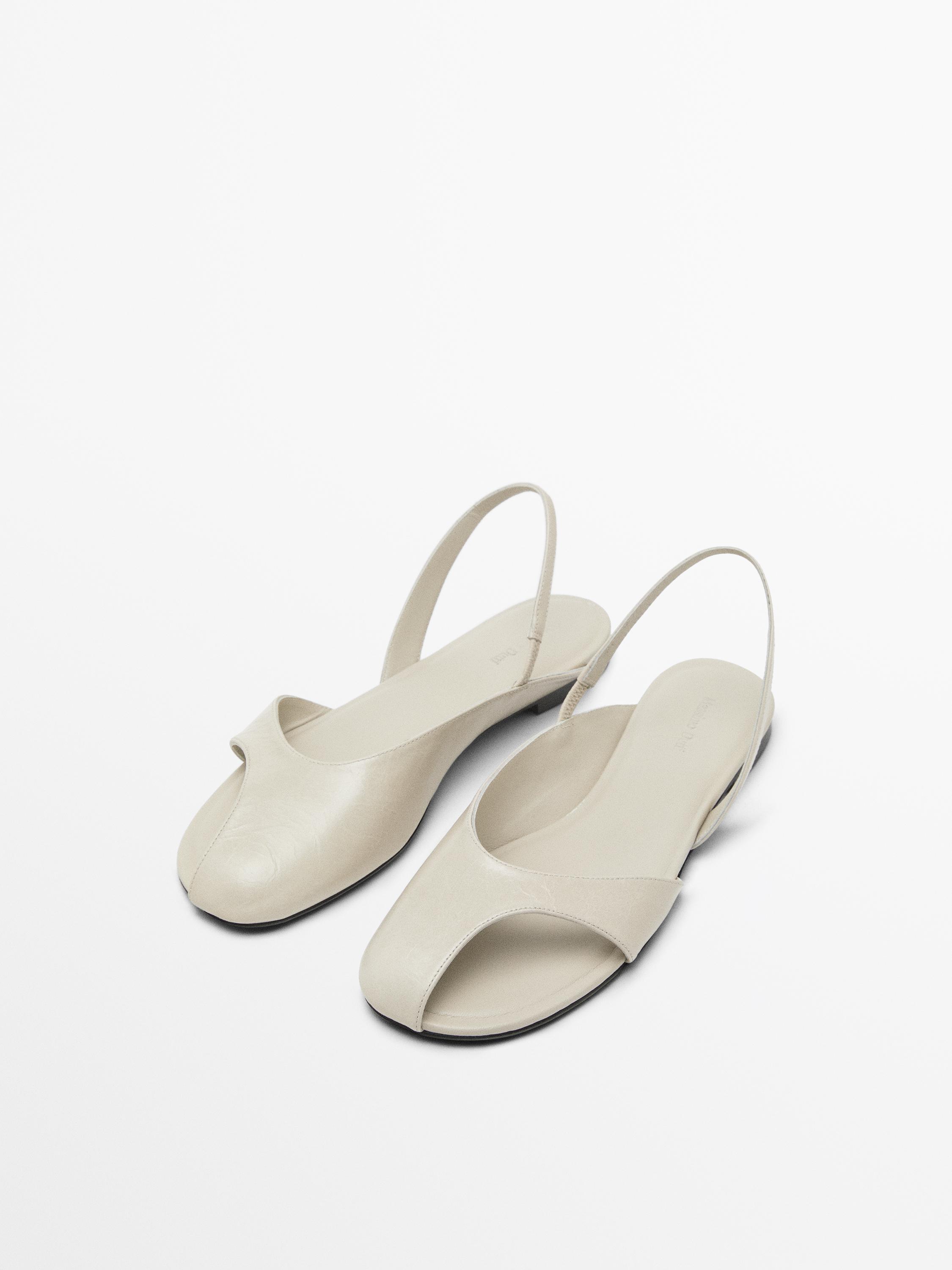 Asymmetric ballet flats