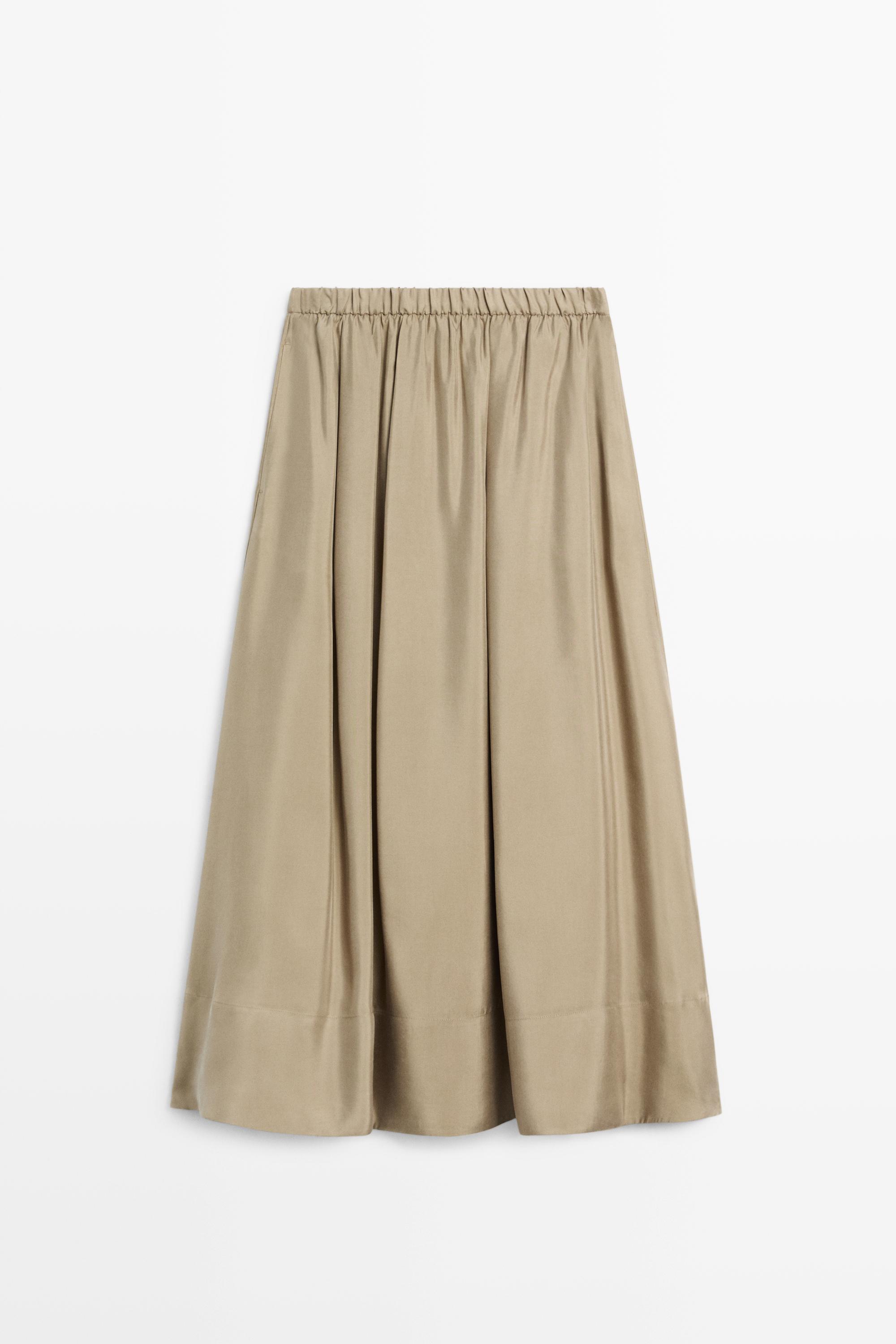 Flowing elastic waist midi skirt