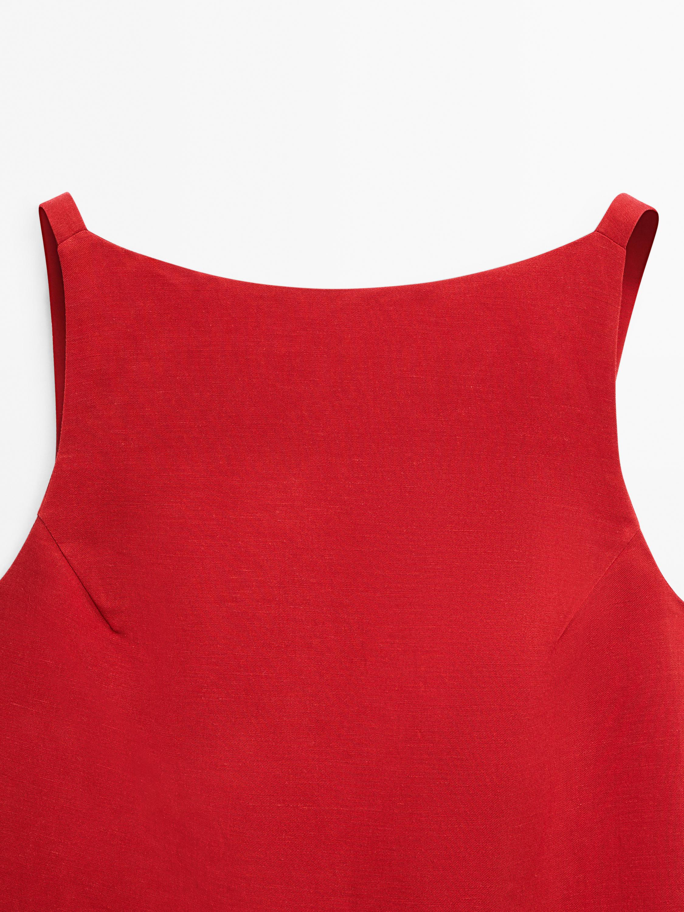 Vestido corto escote espalda con lino