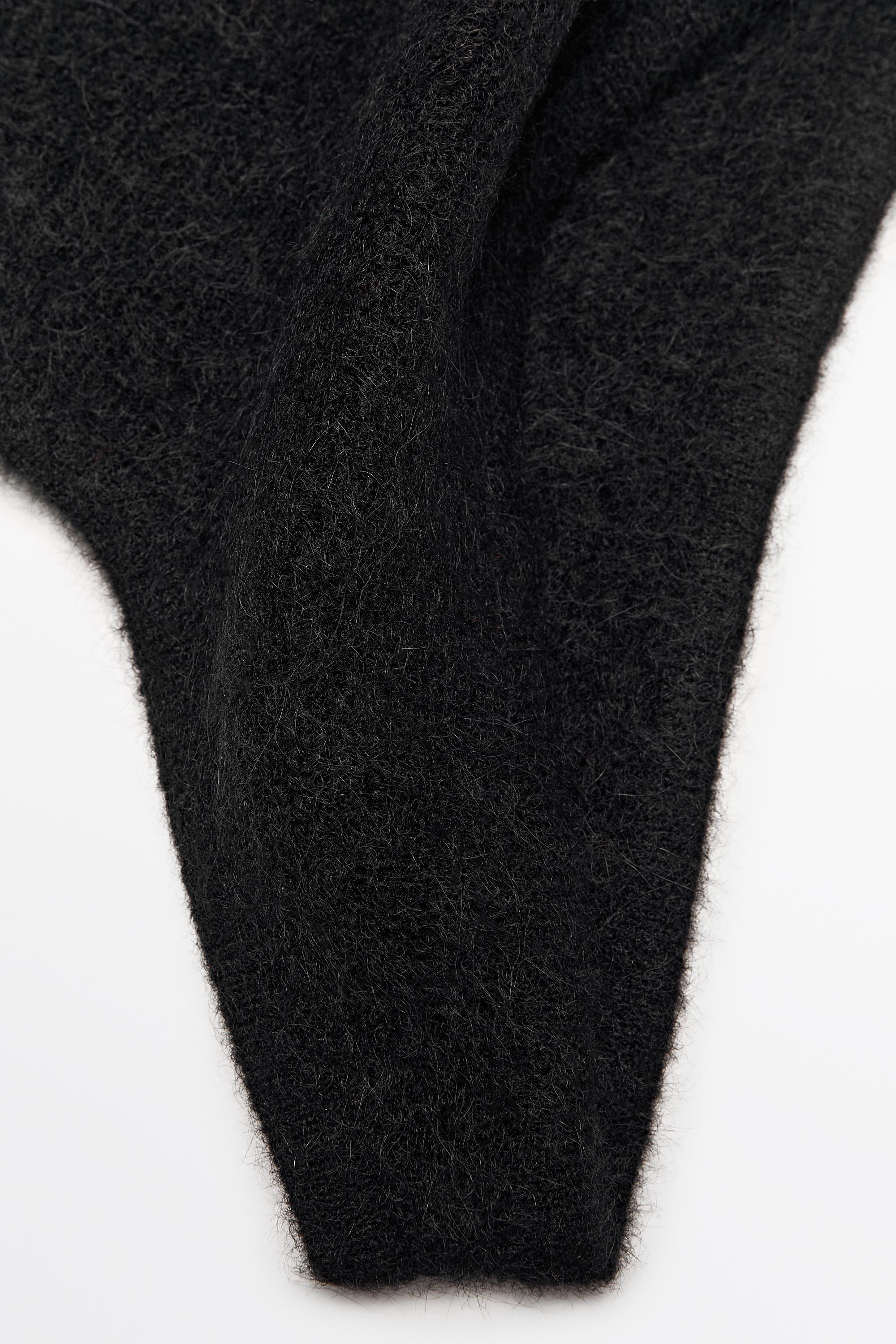 Alpaca blend knit beanie — BLACK