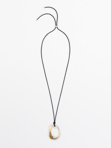 Leather cord necklace with irregular pendant — GOLDEN 1