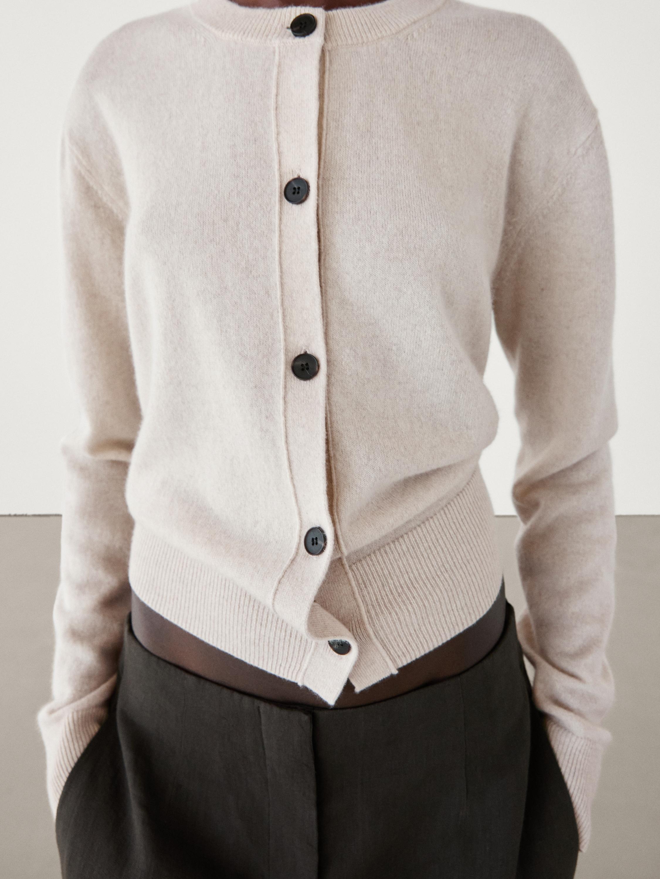 100% cashmere crew neck cardigan