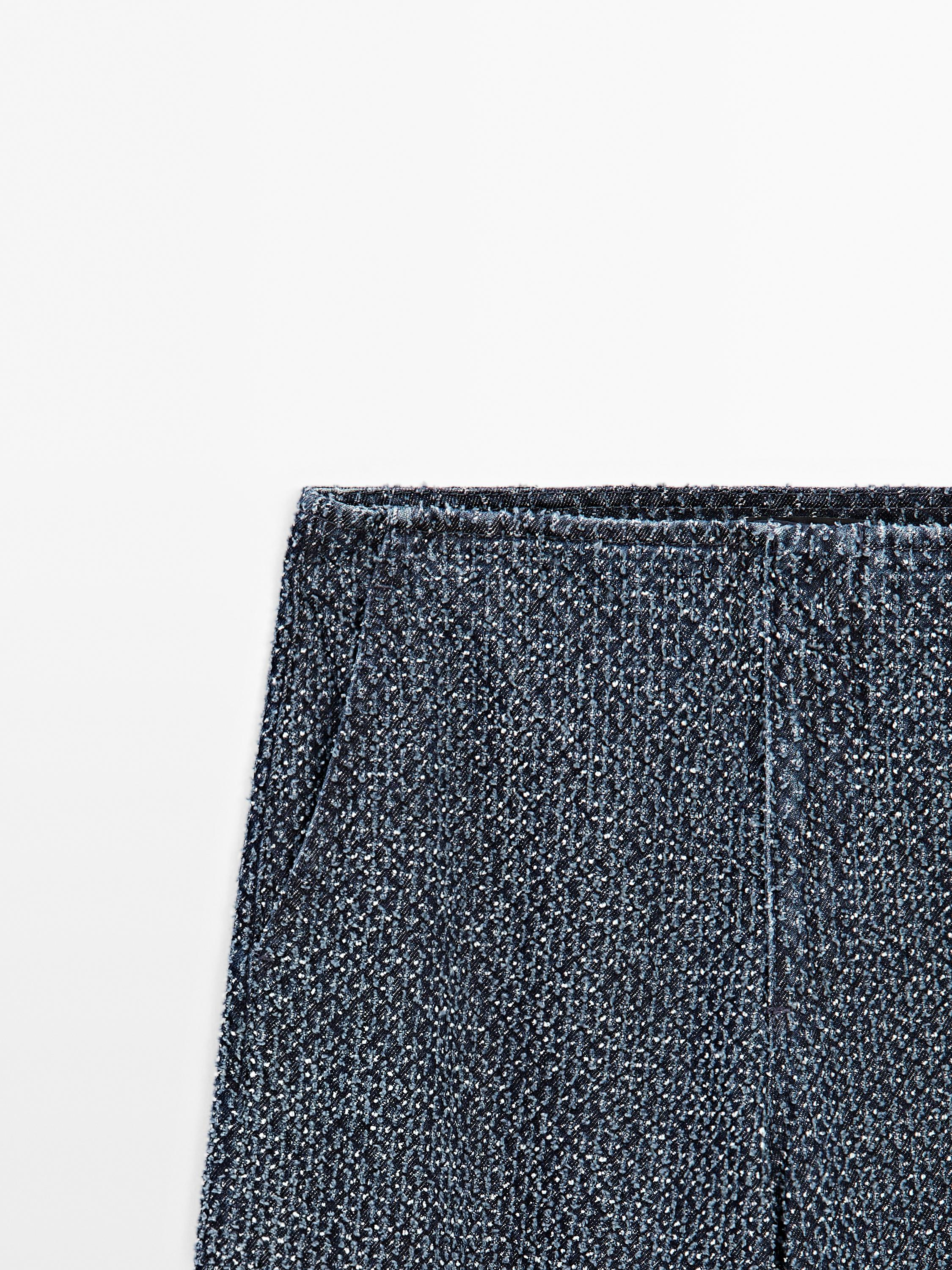 Wide-leg high-waist jeans