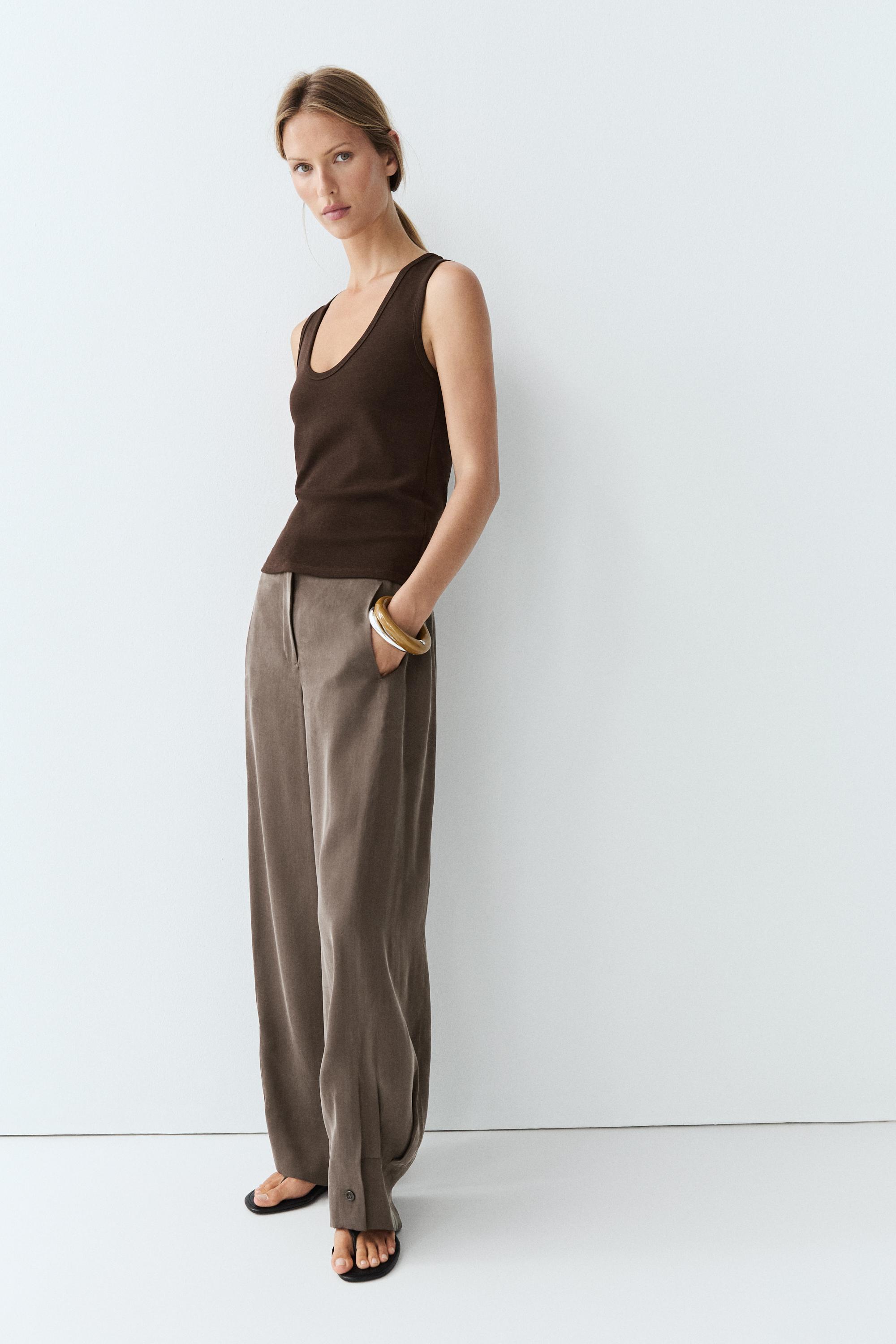 Cotton blend V-neck top — BROWN
